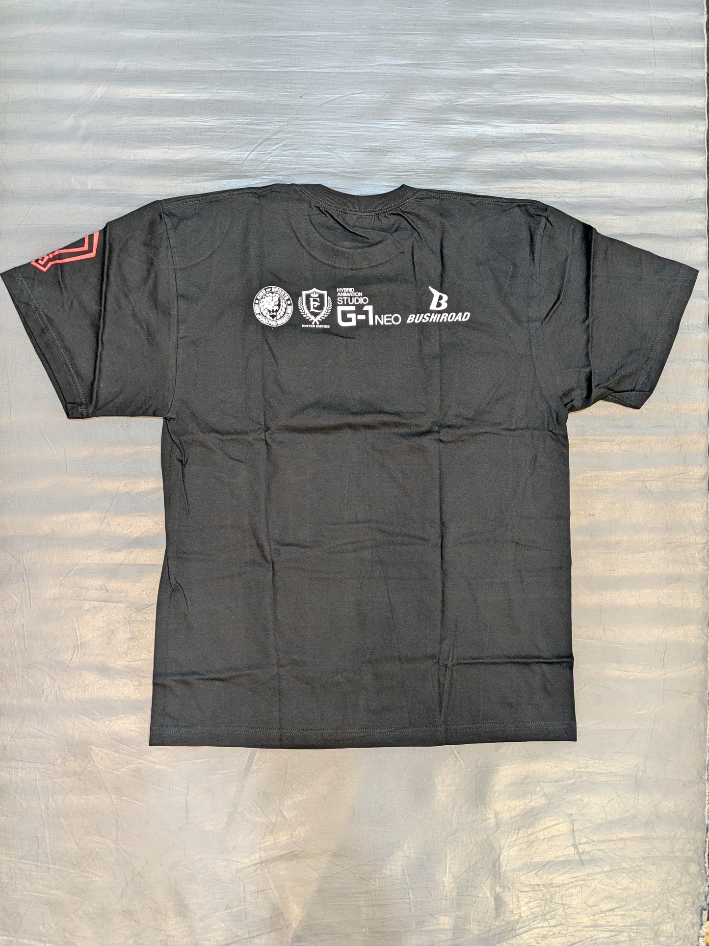 Great -O-Khan× Masami Ohari "NJPW Robo" T-shirt ~ What does that right hand grab ~ (Black)
