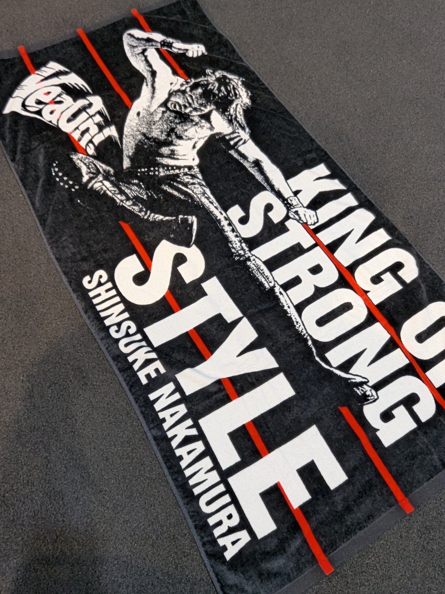 中邑真輔「KING OF STRONG STYLE」バスタオル