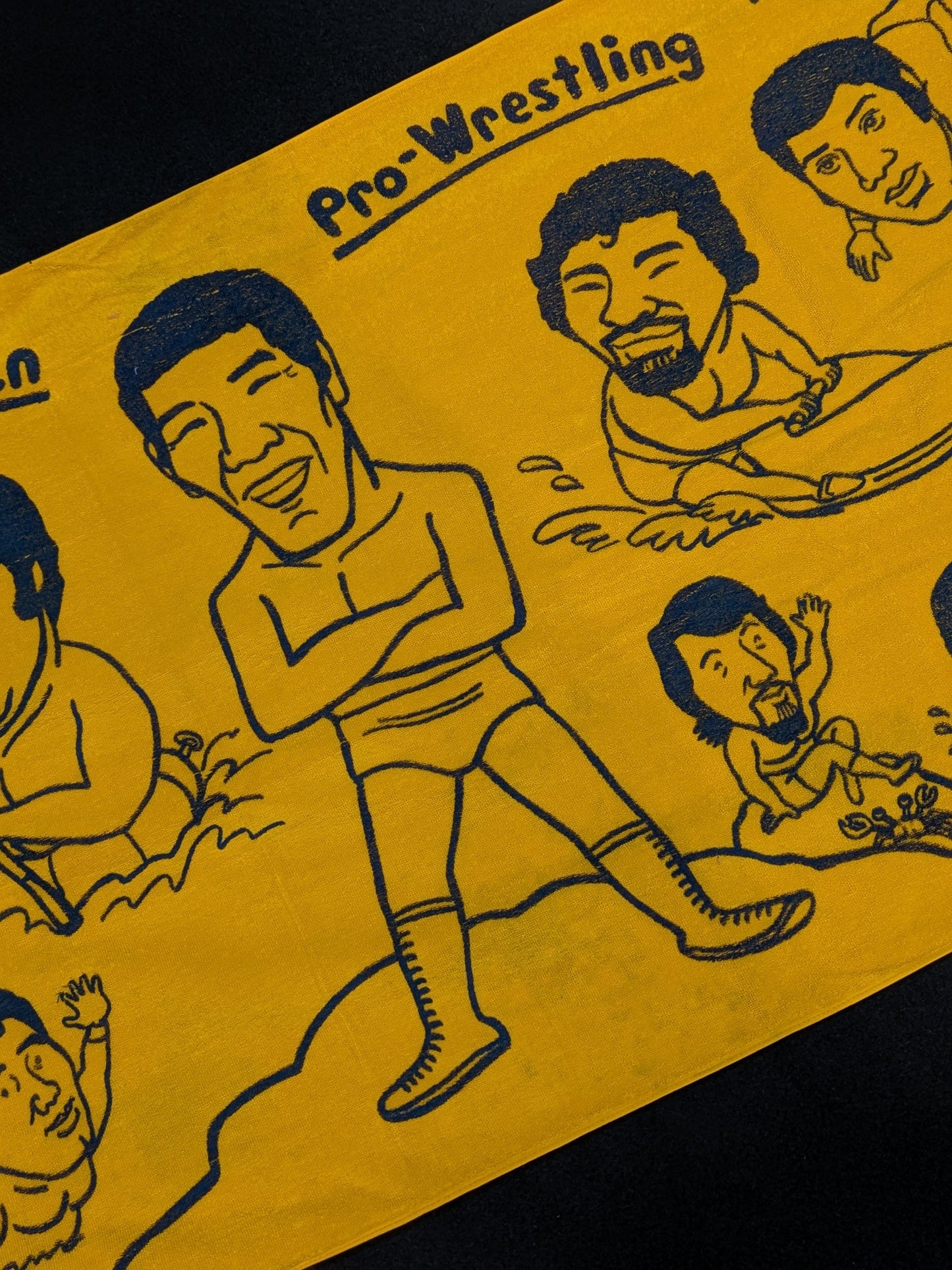 全日本プロレス「選手イラスト」バスタオル(海・オレンジ)