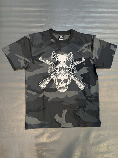BULLET CLUB WAR DOGS Dry T-Shirt (Blackwoodland Camo)