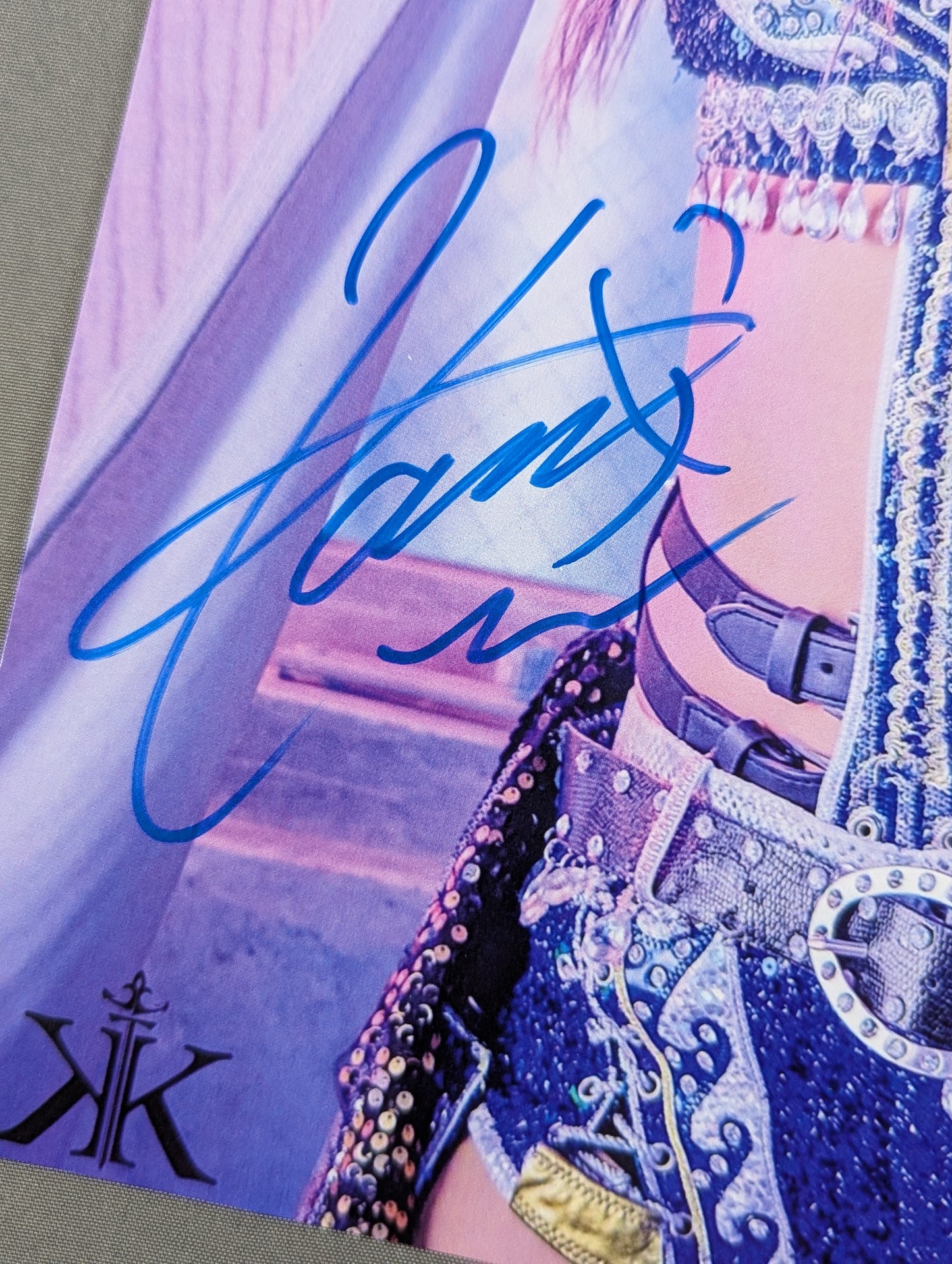 KAIRI hand signed autograph  Pro-Photo (J-8)