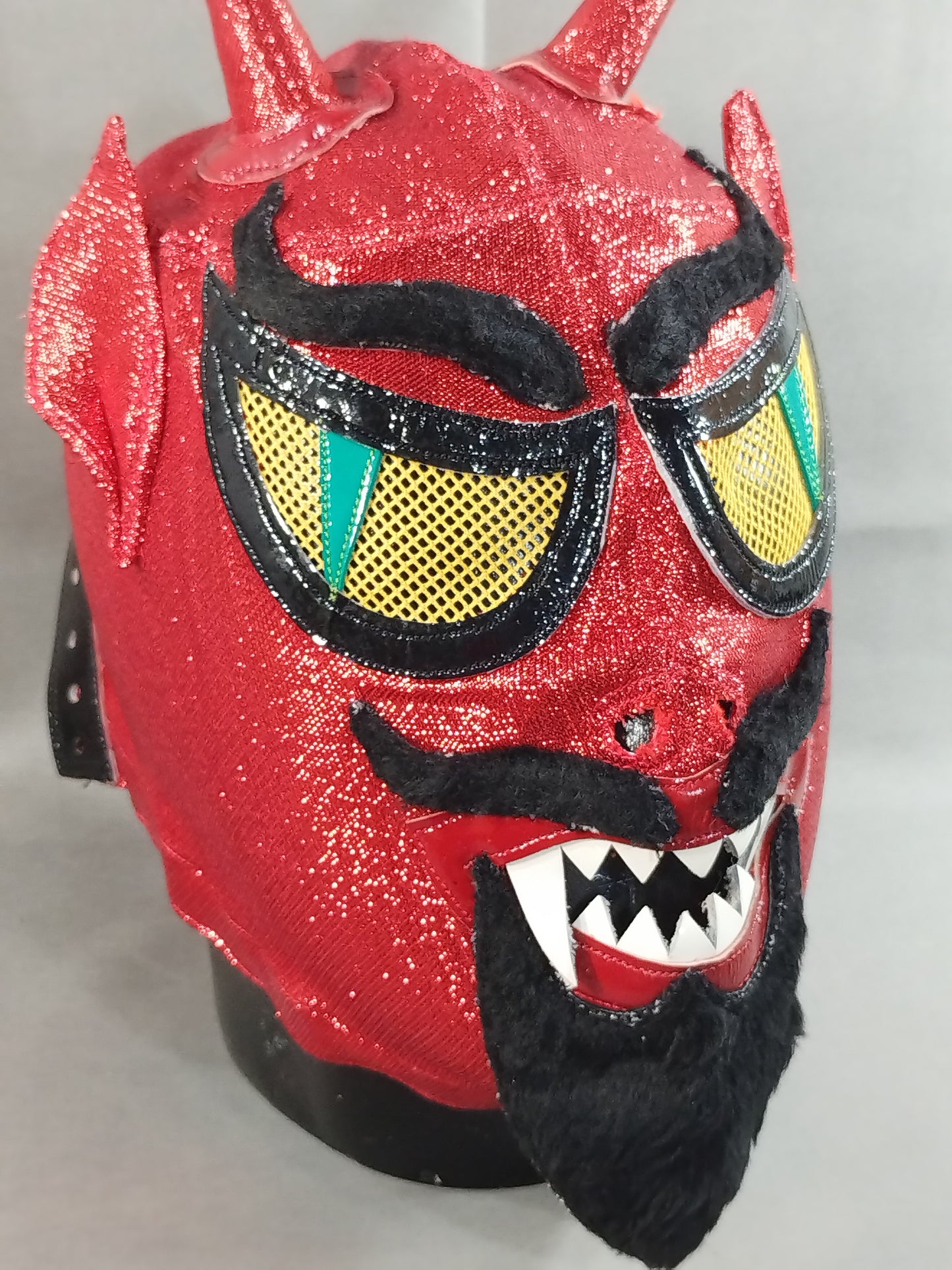 赤鬼(ドン・ムラコ)