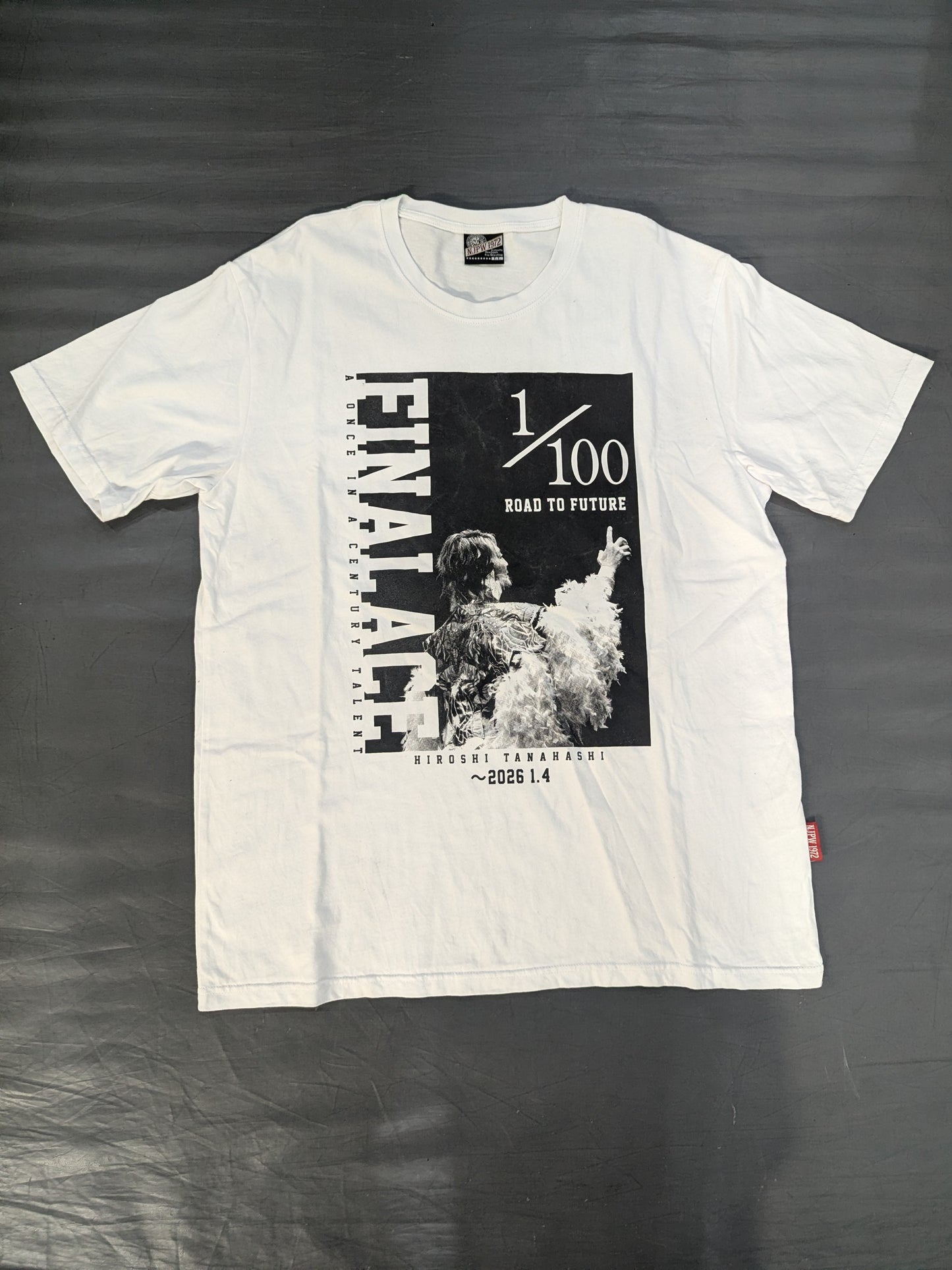 棚橋弘至×しまむら 引退記念 Tシャツ(ホワイト)