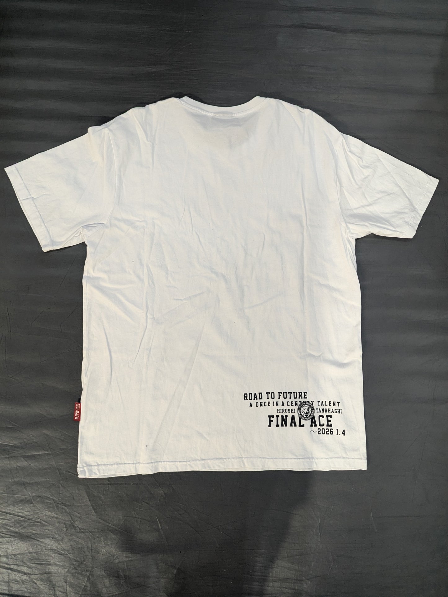 棚橋弘至×しまむら 引退記念 Tシャツ(ホワイト)