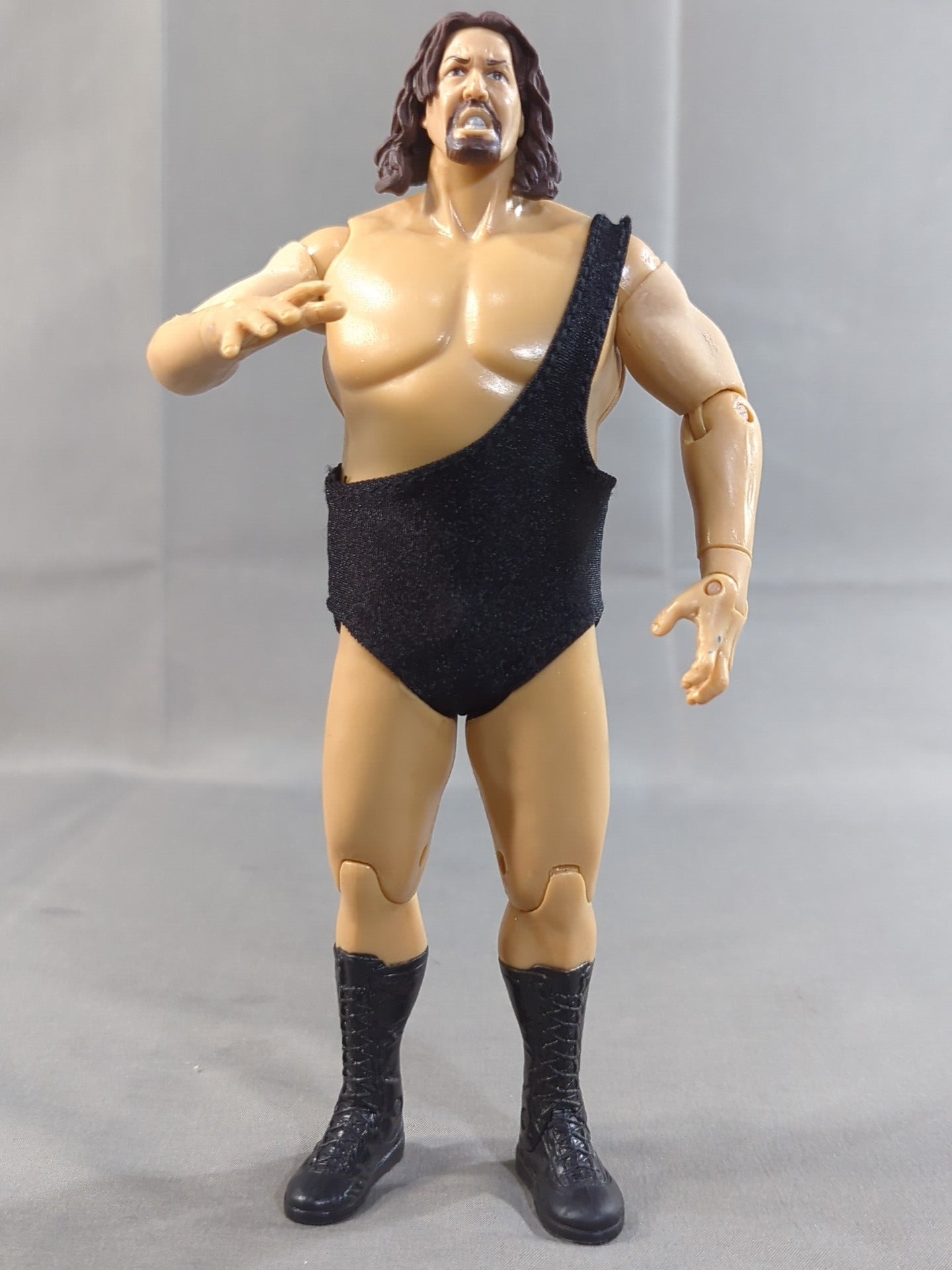 The Giant (Black Singlet)