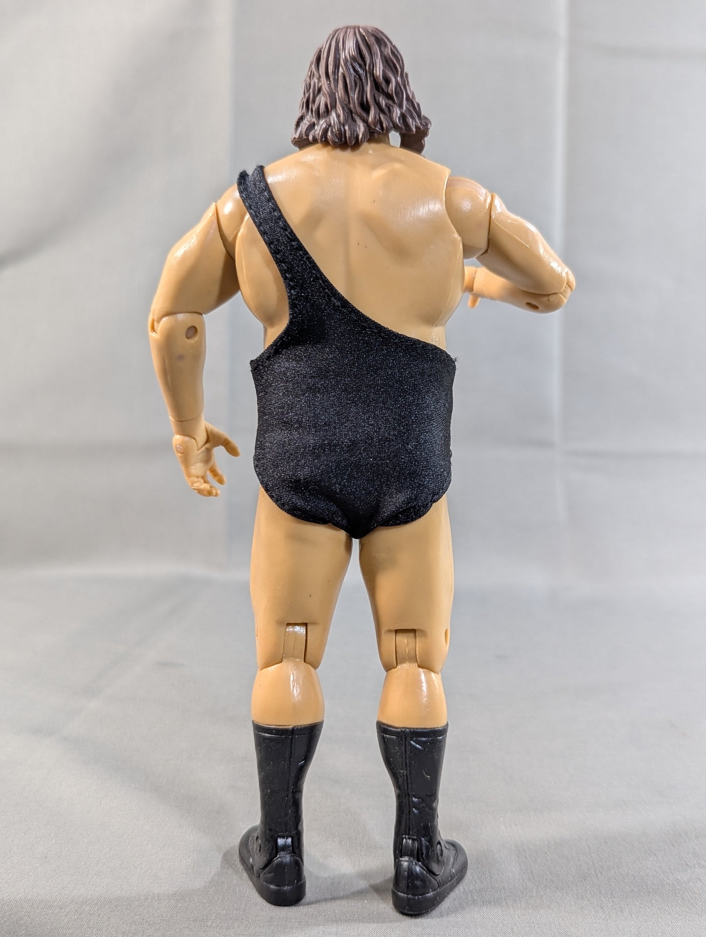 The Giant (Black Singlet)