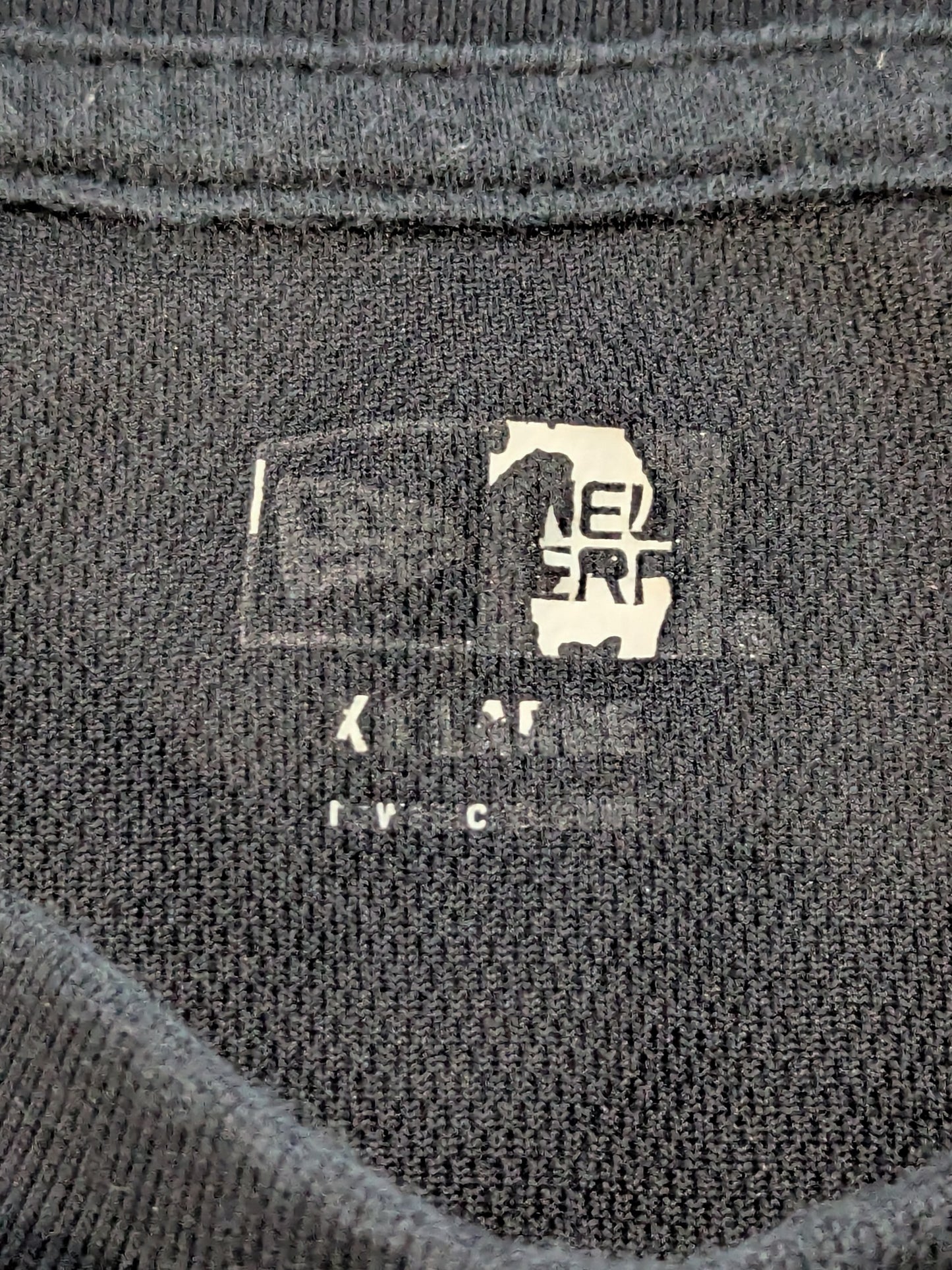 新日本プロレス×NEW ERA コラボロングスリーブTシャツ(ブラック)