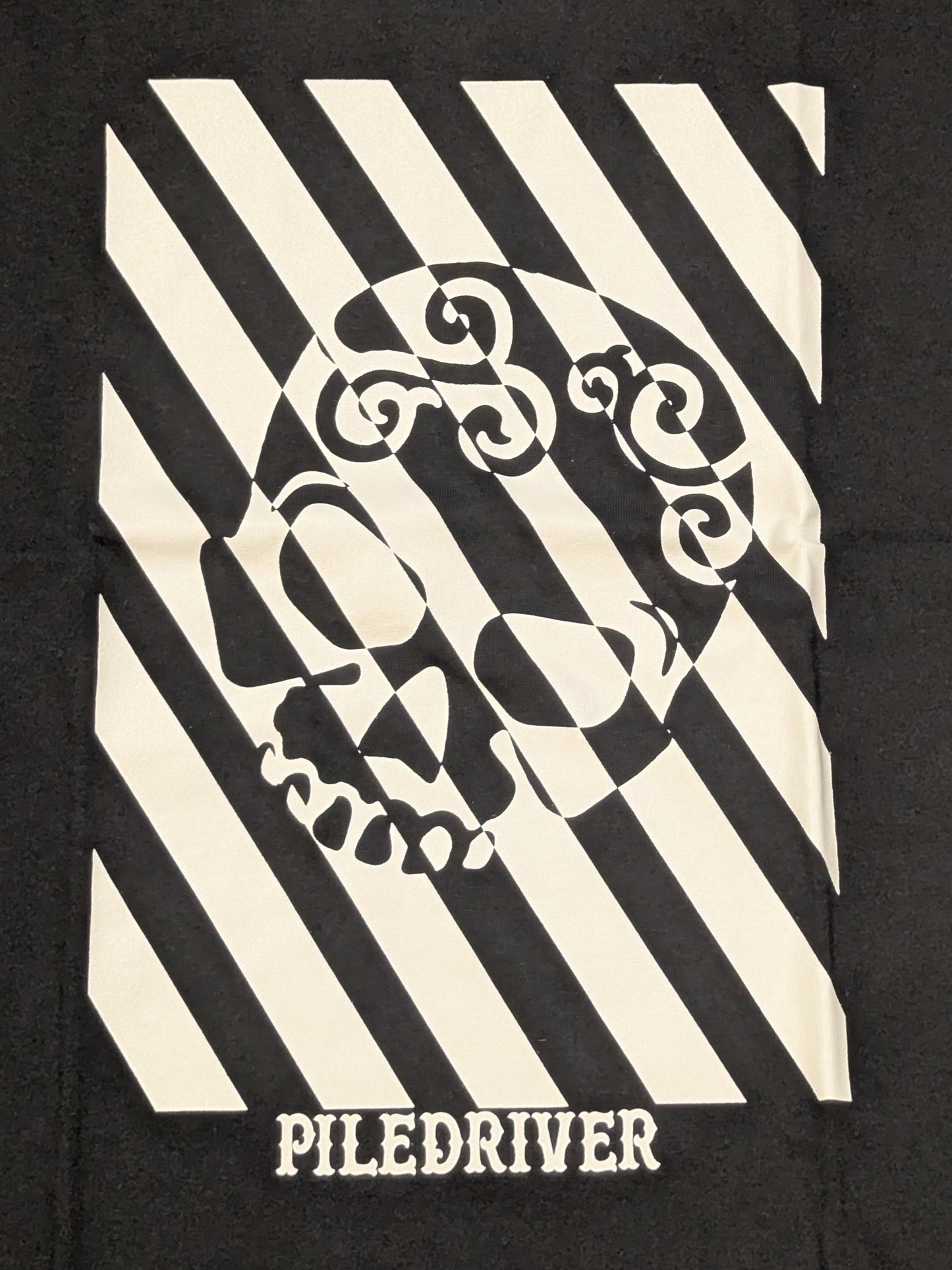 Minoru Suzuki "PILEDRIVER Skull" T-Shirt (2) (Black)
