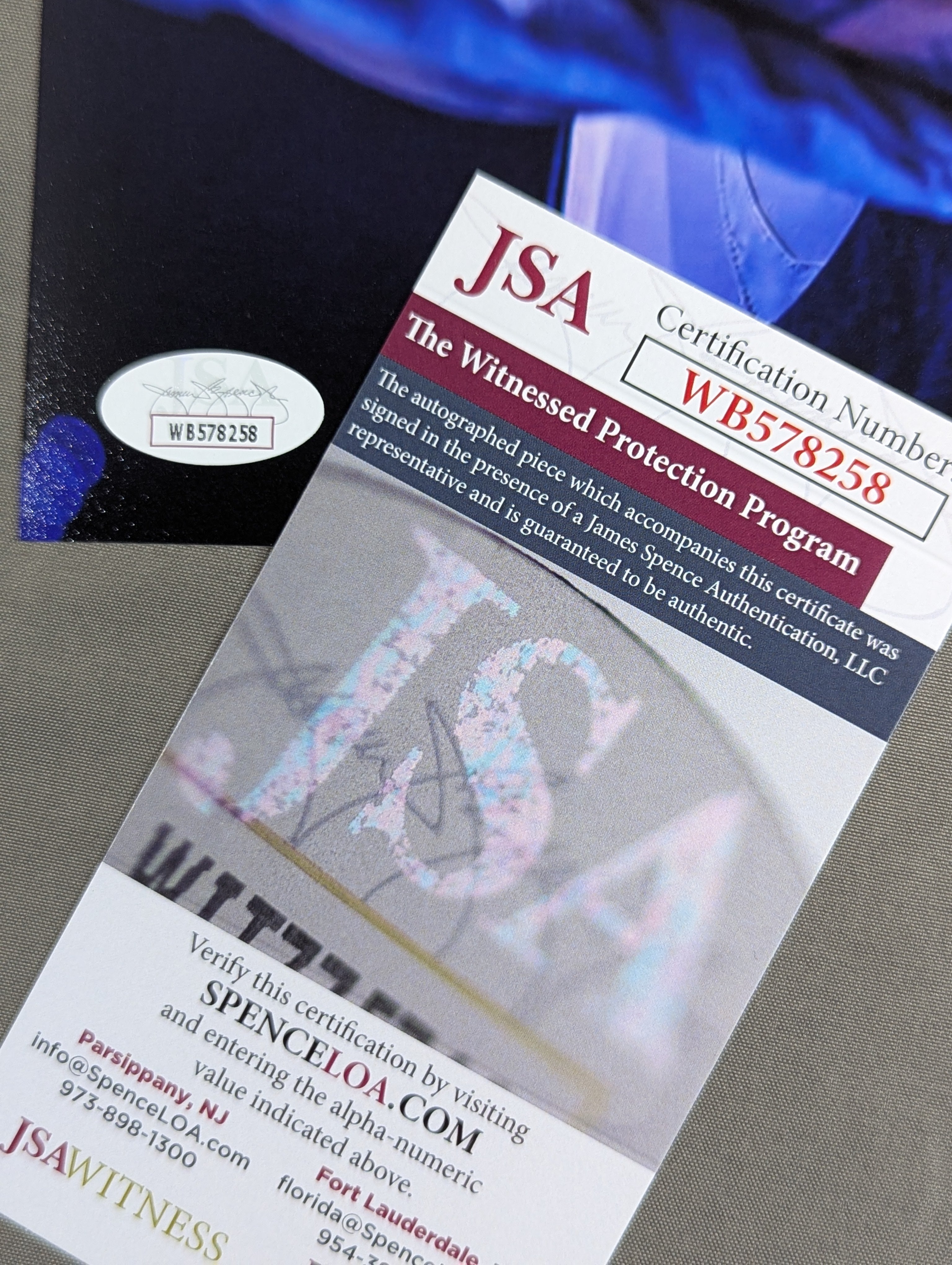 ☆JSA☆ ドミニク・ミステリオ 直筆サイン入り ポートレート – 闘道館