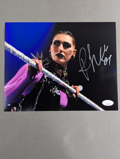 ★JSA★ Leah Ripley hand signed autograph Pro-Photo 