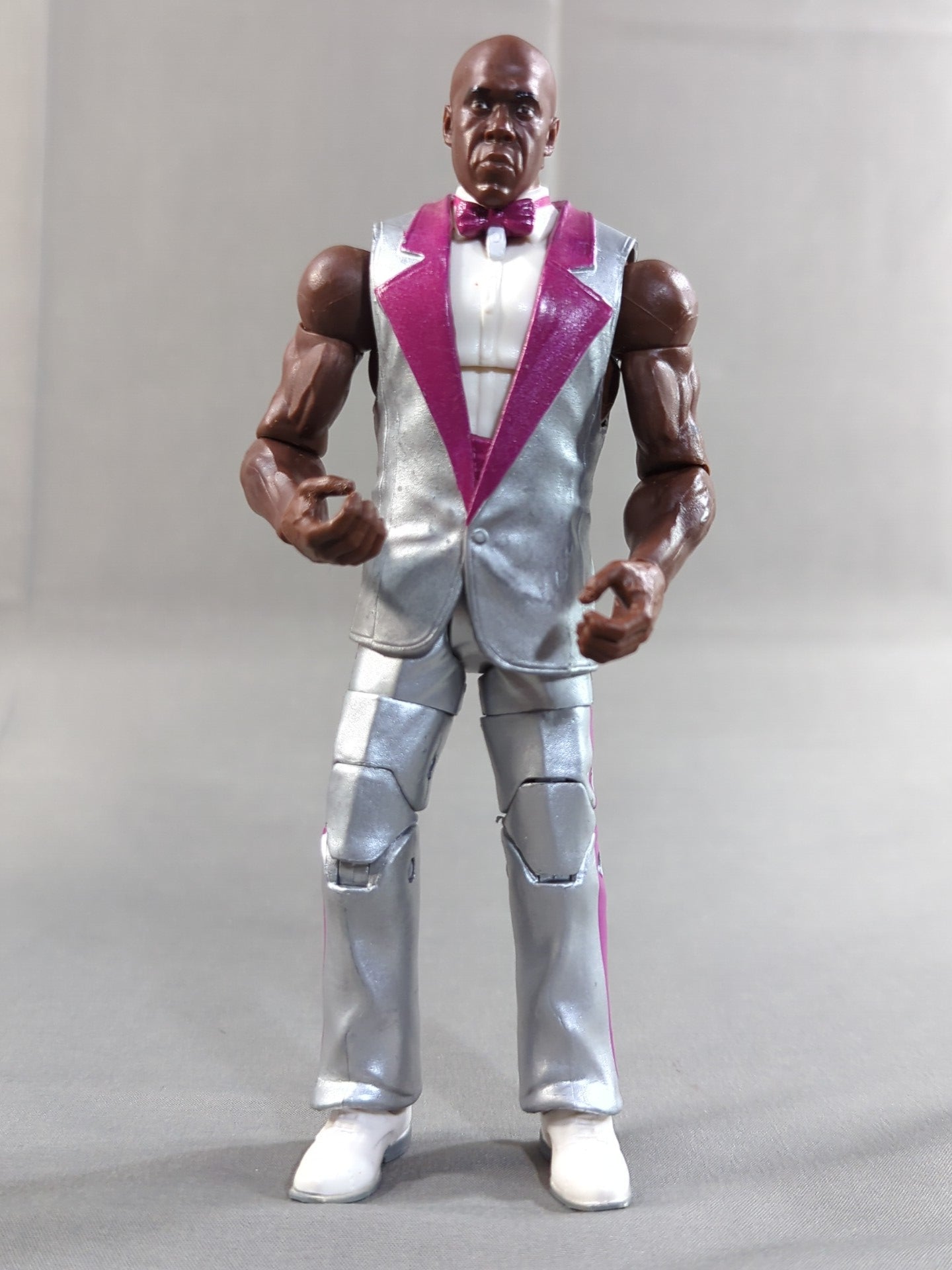 Vergil (silver suit)