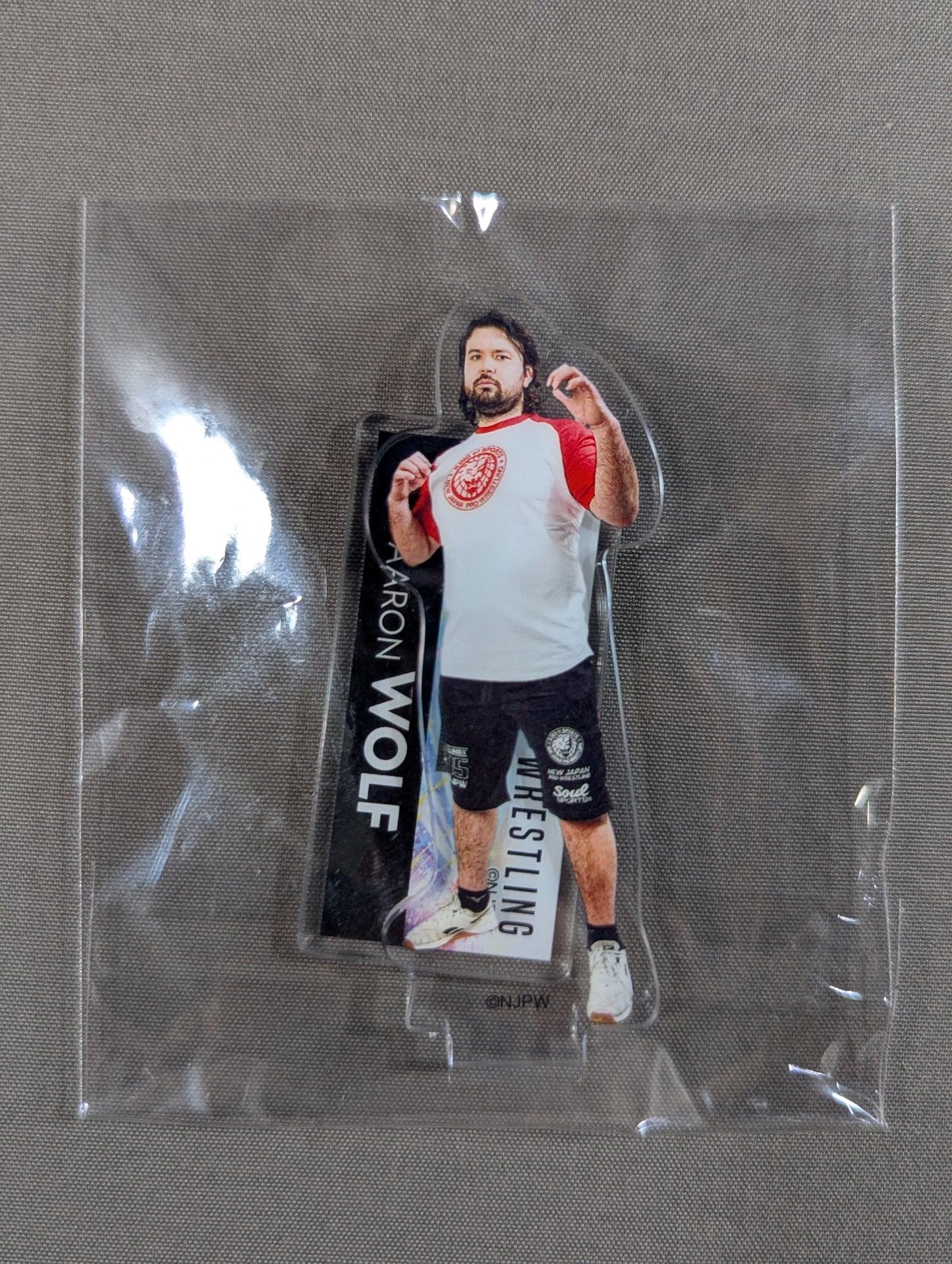 ★ Shinnichi Premium Lottery ★ Wolf Aaron Acrylic Stand