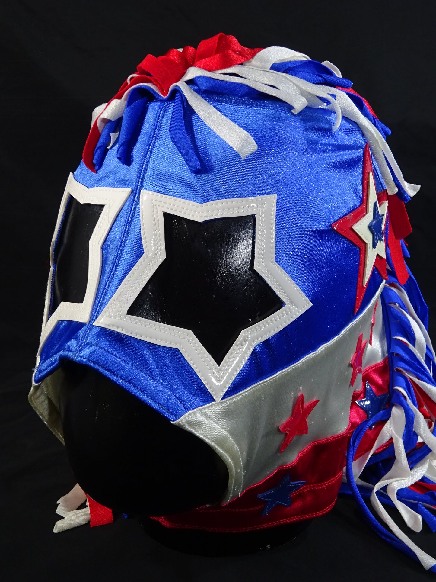 The American Love Machine's ★ last mask worn by him during their visit to Japan!! ★