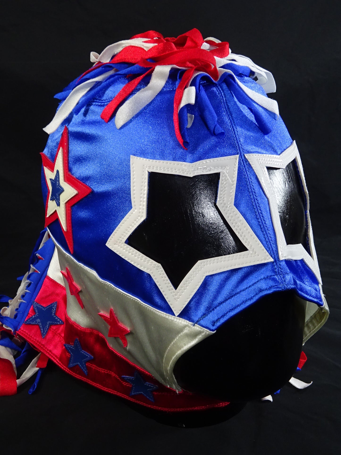 The American Love Machine's ★ last mask worn by him during their visit to Japan!! ★