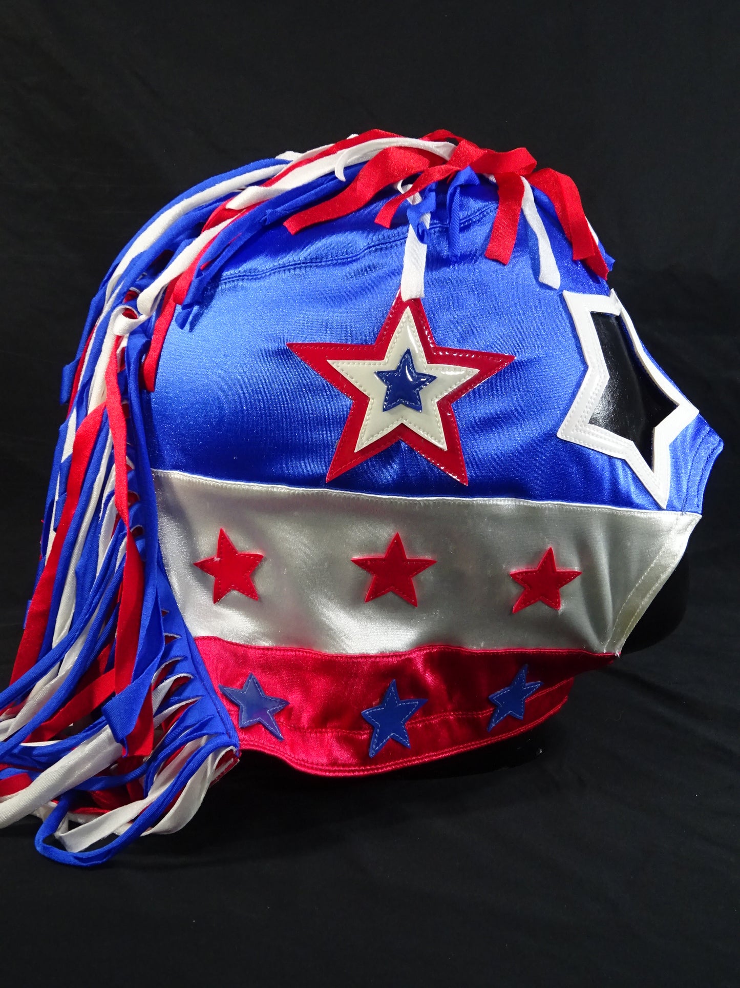 The American Love Machine's ★ last mask worn by him during their visit to Japan!! ★