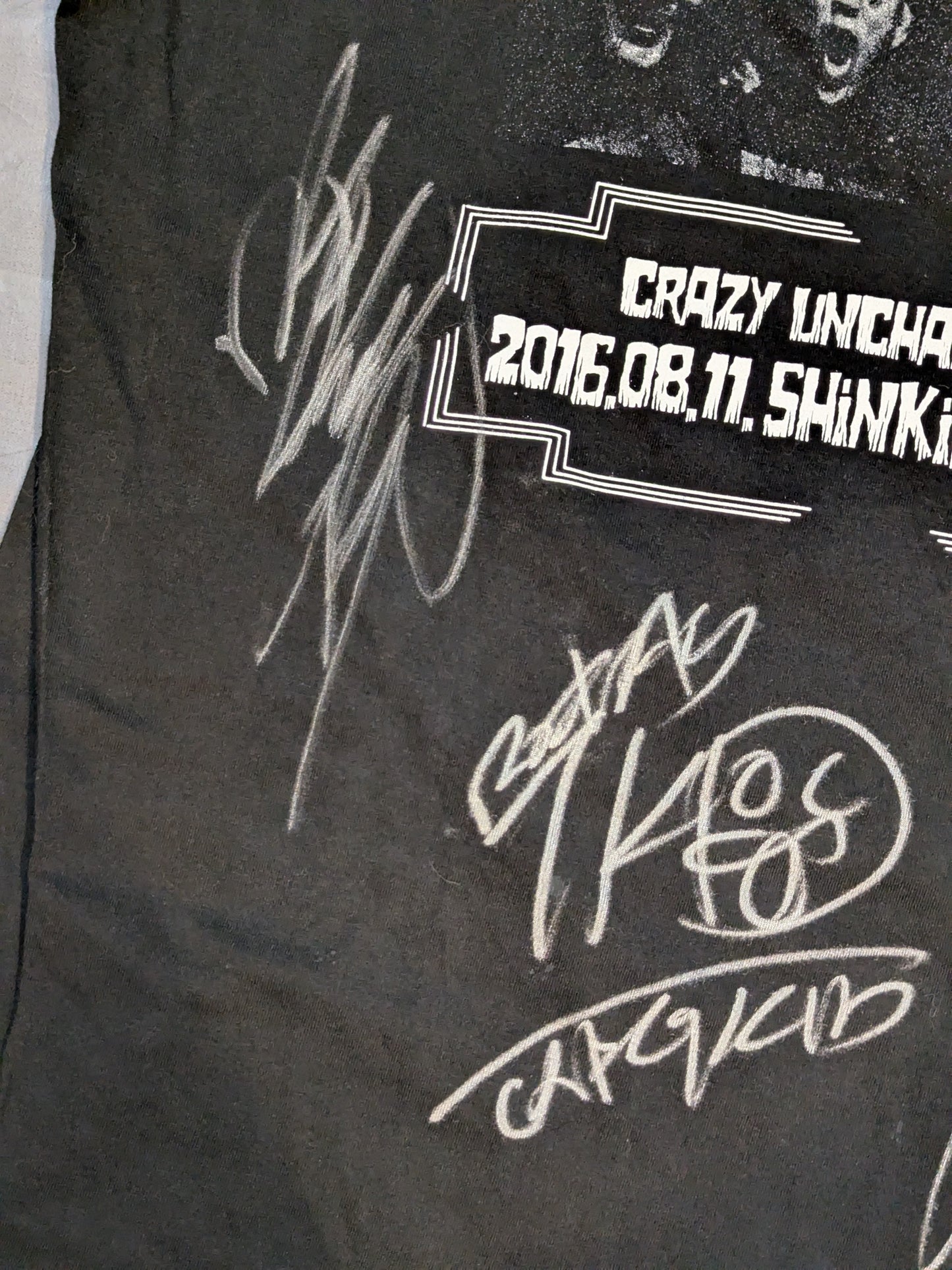 【4選手直筆サイン入り】葛西純ユニット「NIGHT OF THE UNCHAIN」Tシャツ②
