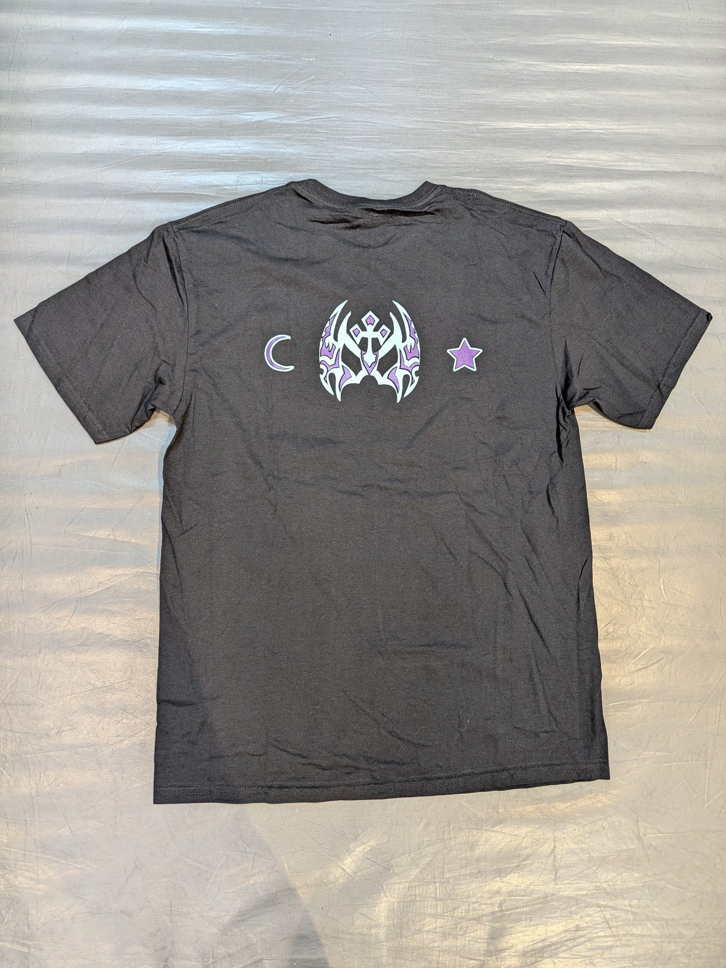 ミエド・エクストレモ イラストTシャツ(ブラック)