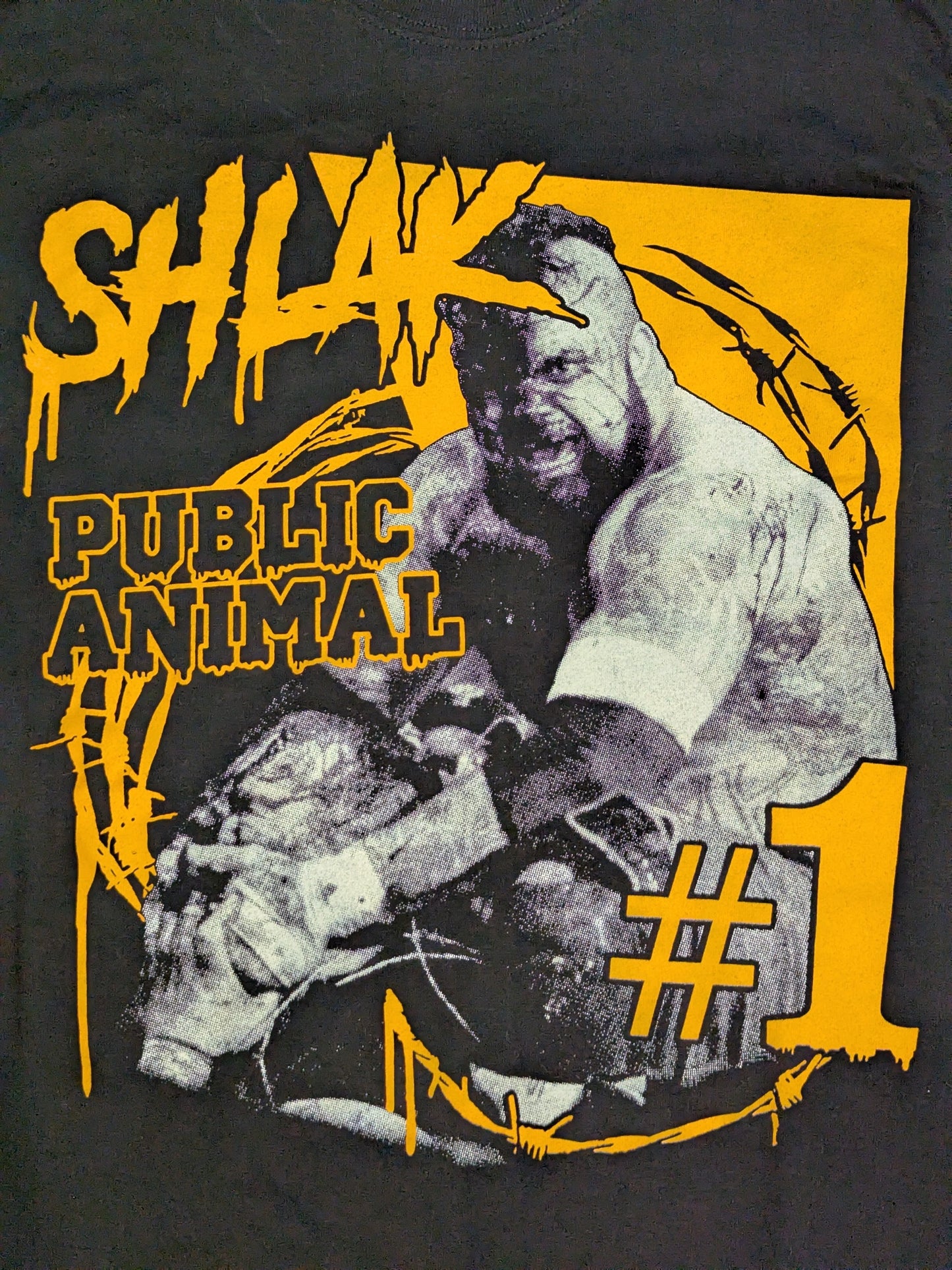シュラック「PUBLIC ANIMAL #1」ピクチャーTシャツ(ブラック)