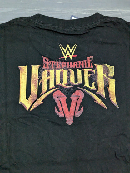 Stephanie Bakkel "LA PRIMERA" Picture T-Shirt (WWE (2020s) / Black)