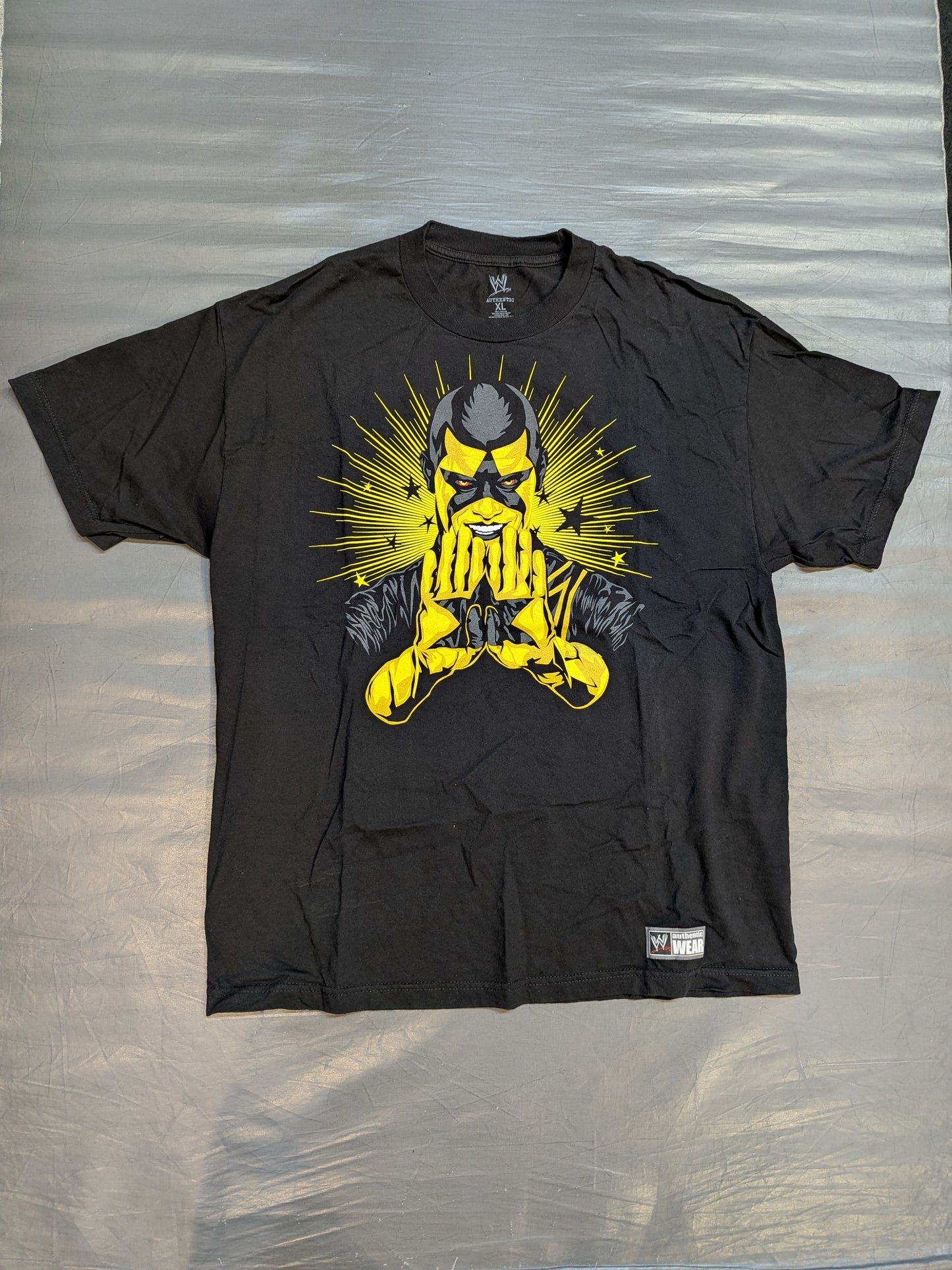 Stardust "FACE THE STRANGE" Illustration T-Shirt (WWE (2013) / Black)