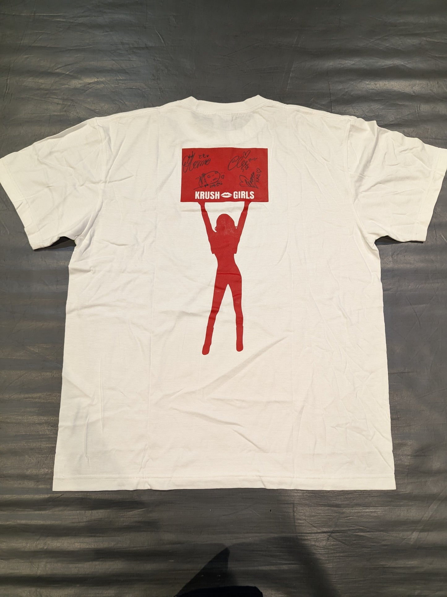 [4-hand signed autograph ] Krush Girls T-shirt