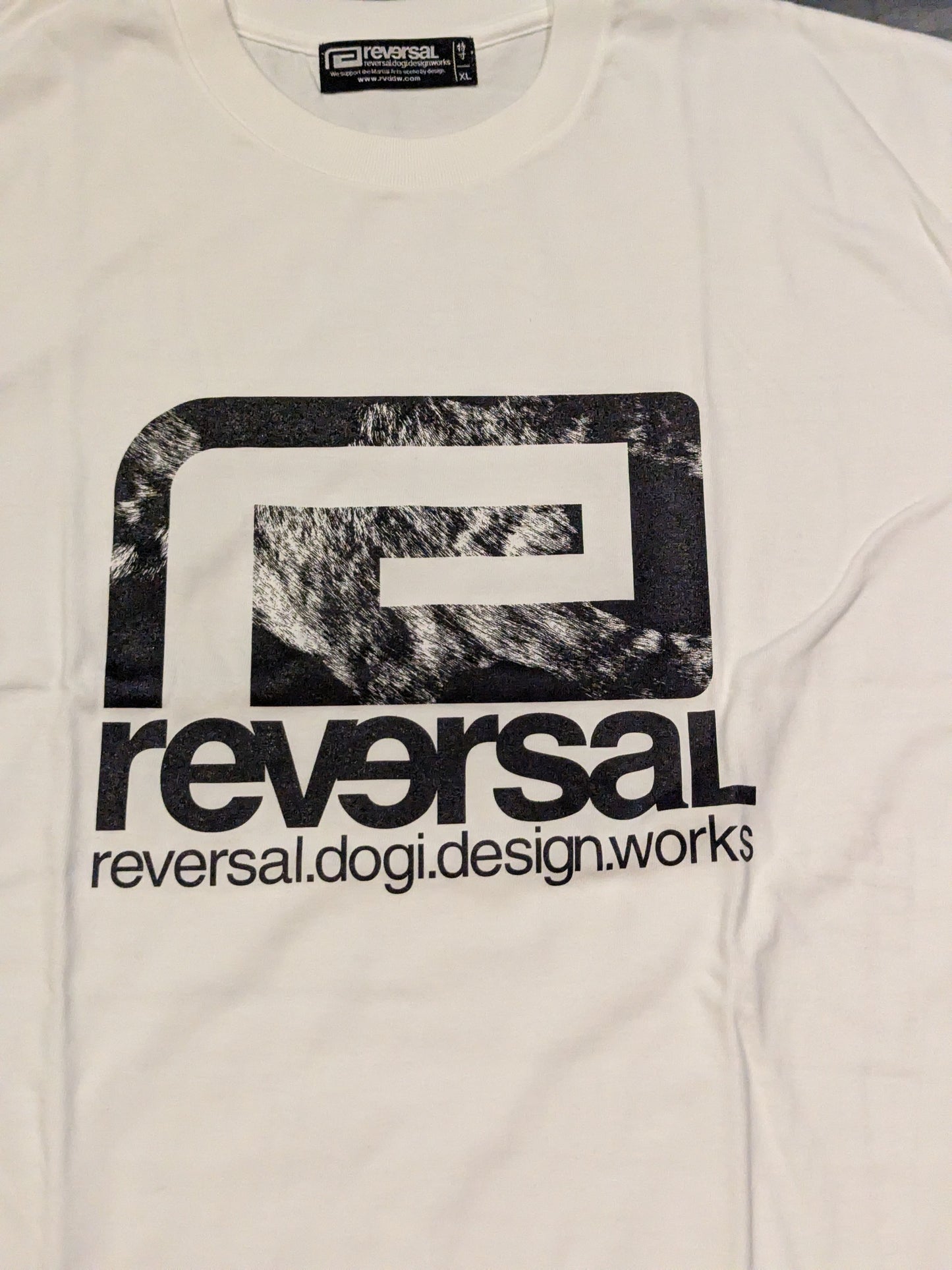 reversal ロゴ Tシャツ