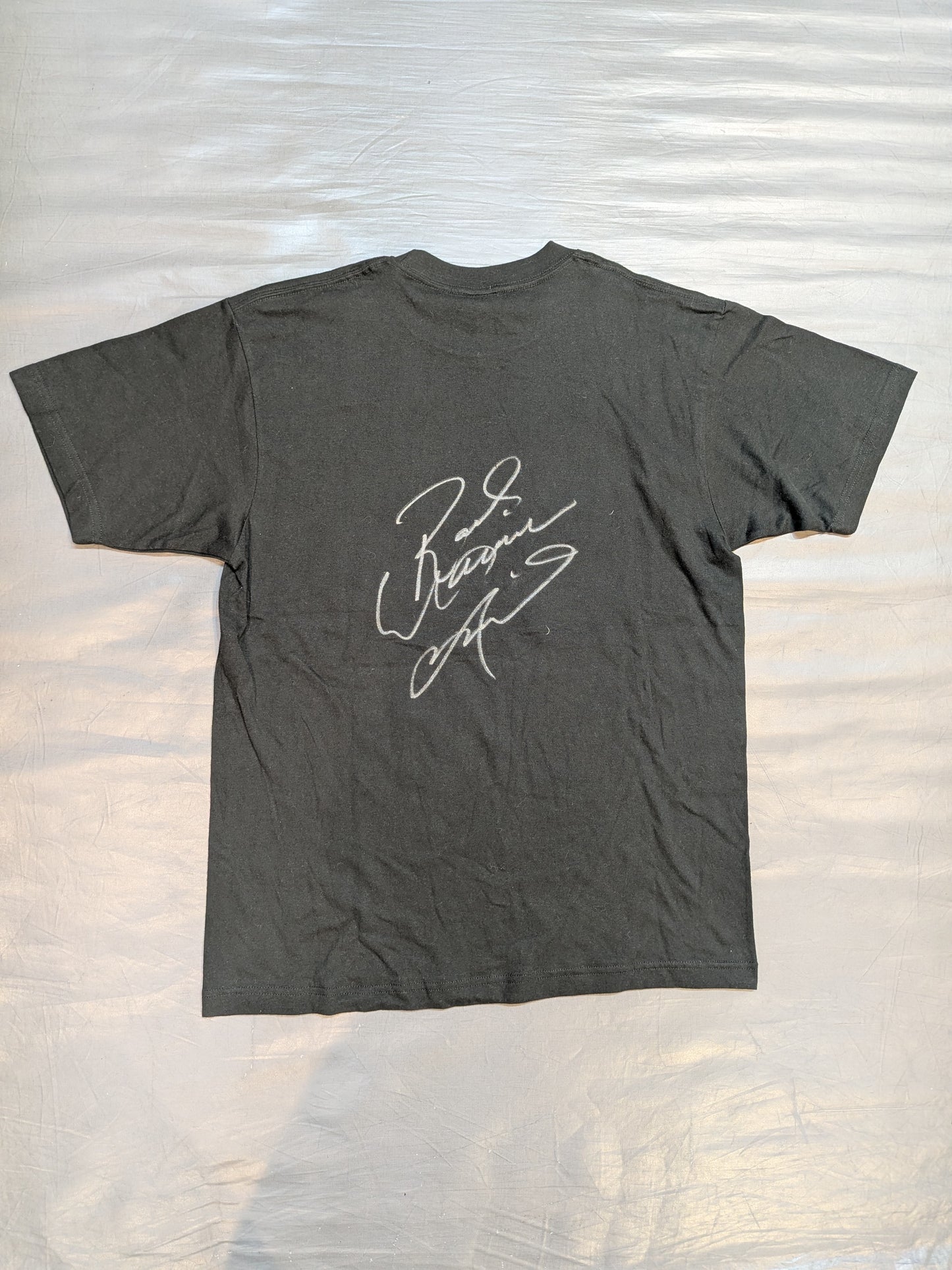 【hand signed autograph】Animal Warrior "JAPAN TOUR 2017" T-shirt (Black)