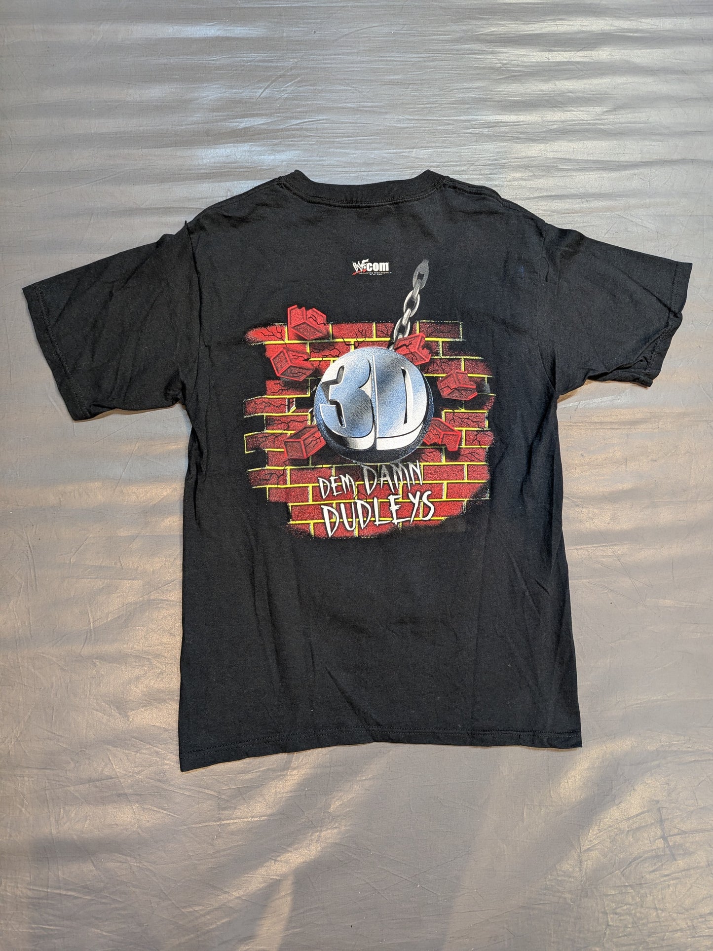 ダッドリー・ボーイズ「3D DEATH DROP」Tシャツ(WWF(2000) / ブラック)