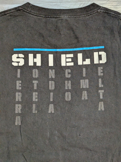The Sticker 'THE SHIELD' T-shirt (WWE (2017) / Black)
