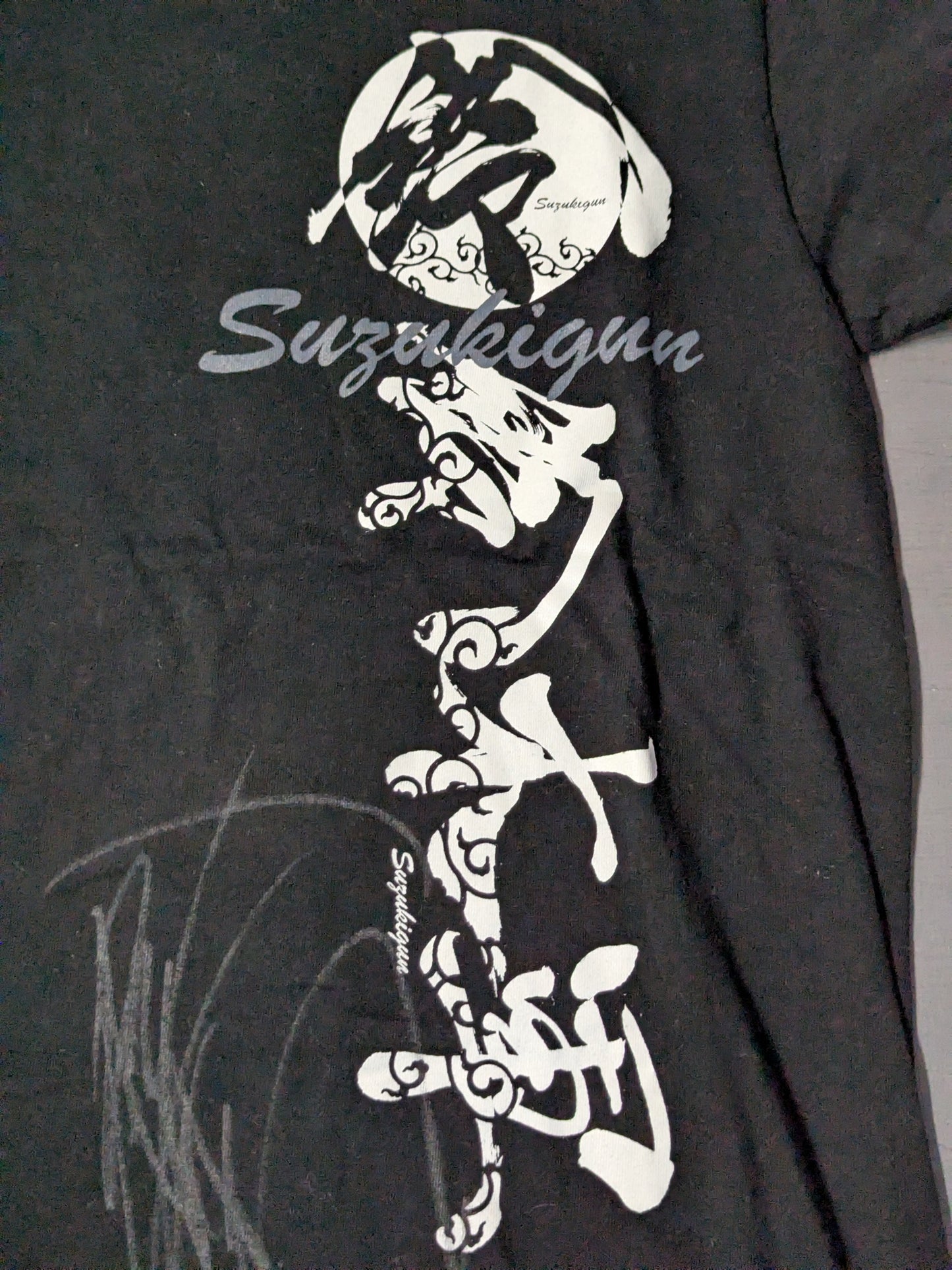 [2 fighters hand signed autograph ] Suzuki-kun T-shirt (7)
