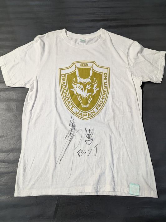 【ストロングマシーン・J 直筆サイン入り】DRAGON GATE 団体ロゴ Tシャツ(DRAGONGATE世代)