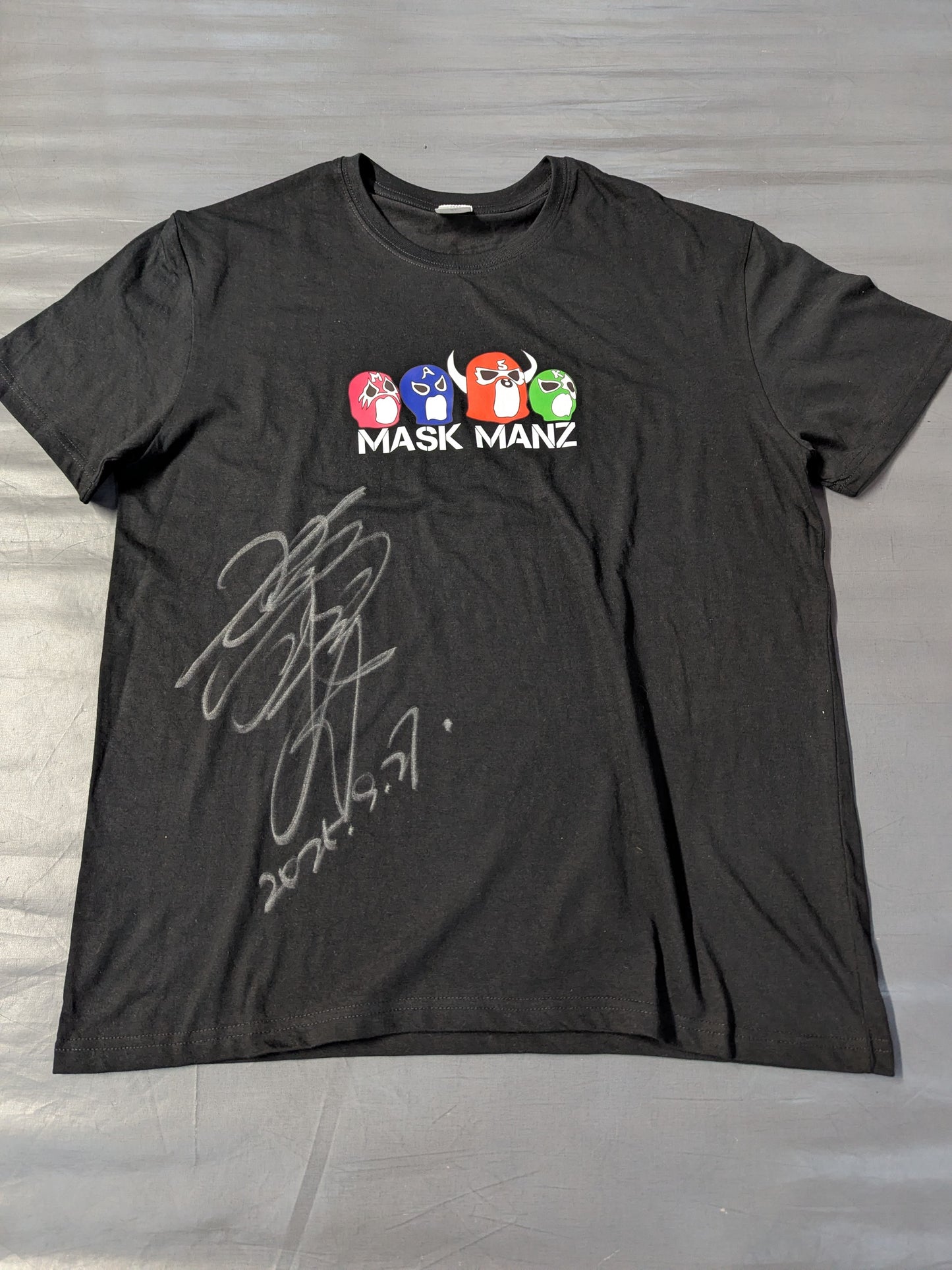 【大仁田厚 直筆サイン入り】MASK MANZ Tシャツ