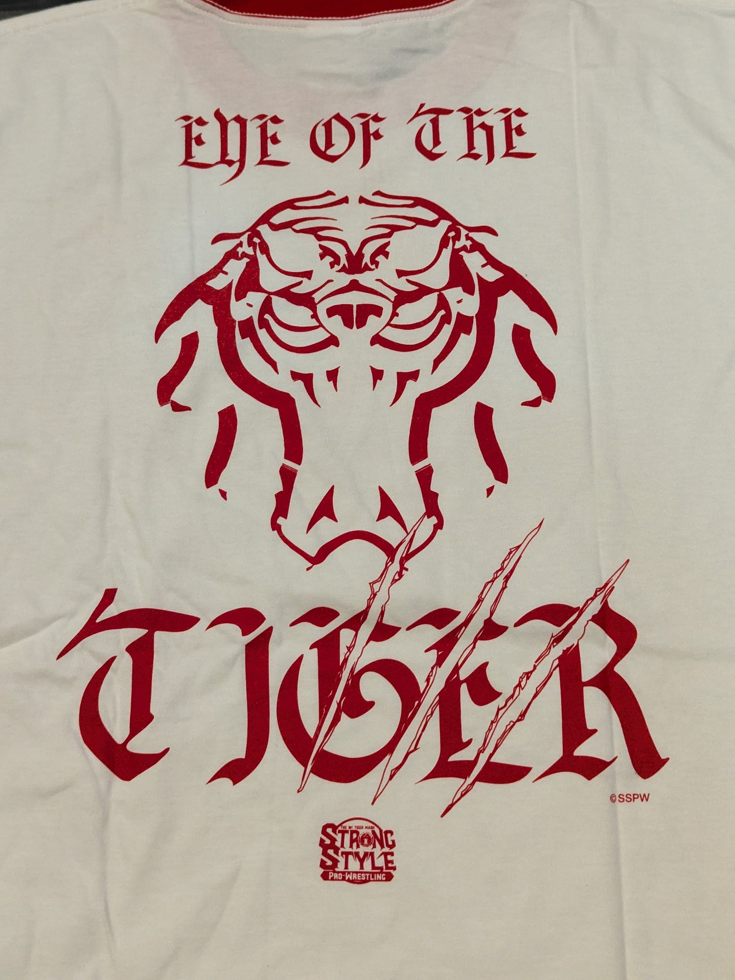【hand signed autograph】 2nd  Super Tiger "EYE OF THE TIGER" T-shirt
