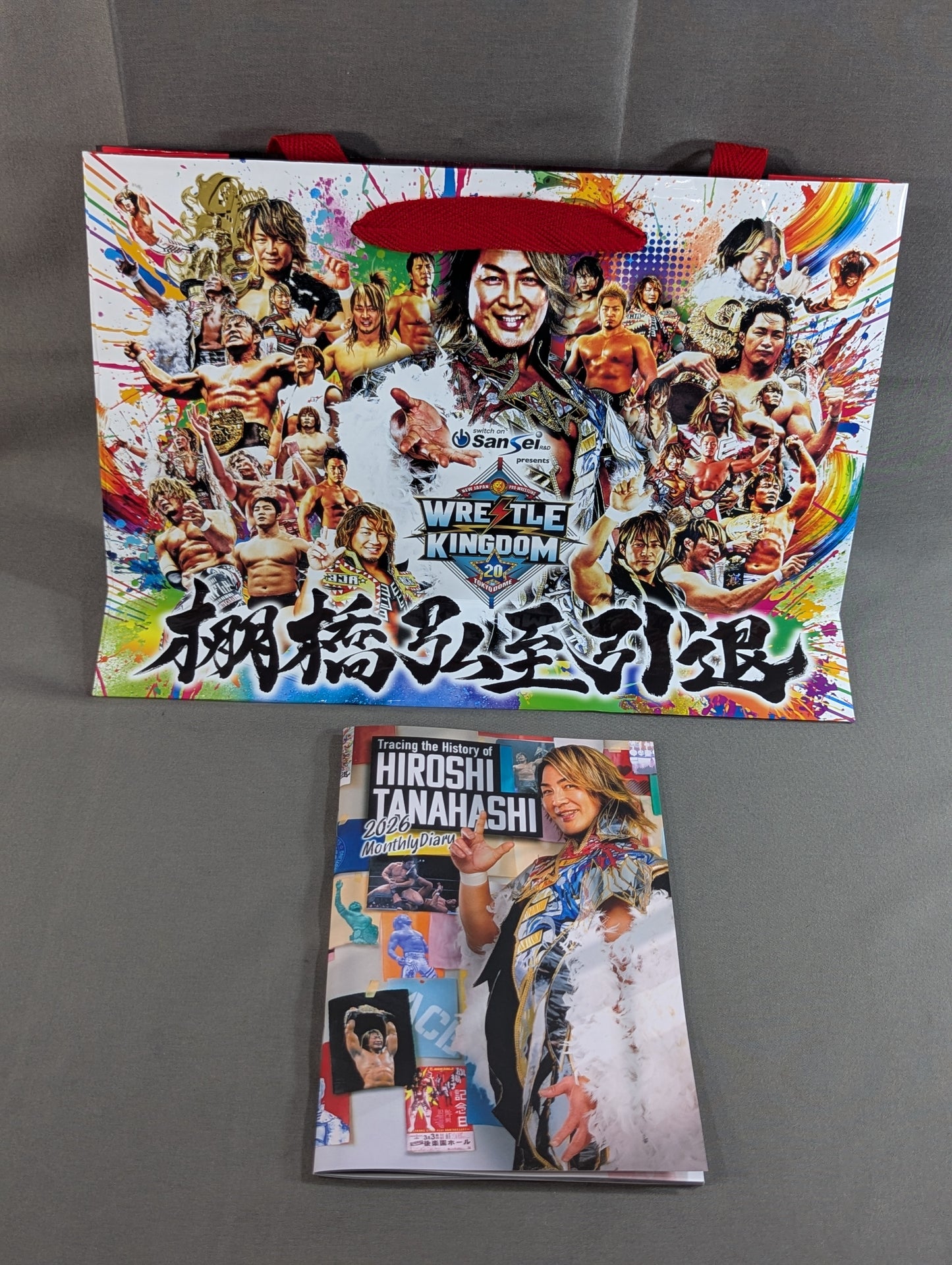 ★ ★ not sold in stores Hiroshi Tanahashi 2026 Schedule Book & Shopper Set