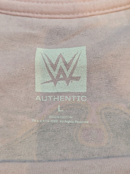 Asuka & Kairi Sane (Kabuki Warriors) Picture T-Shirt (1) (WWE (2019) / Pink)