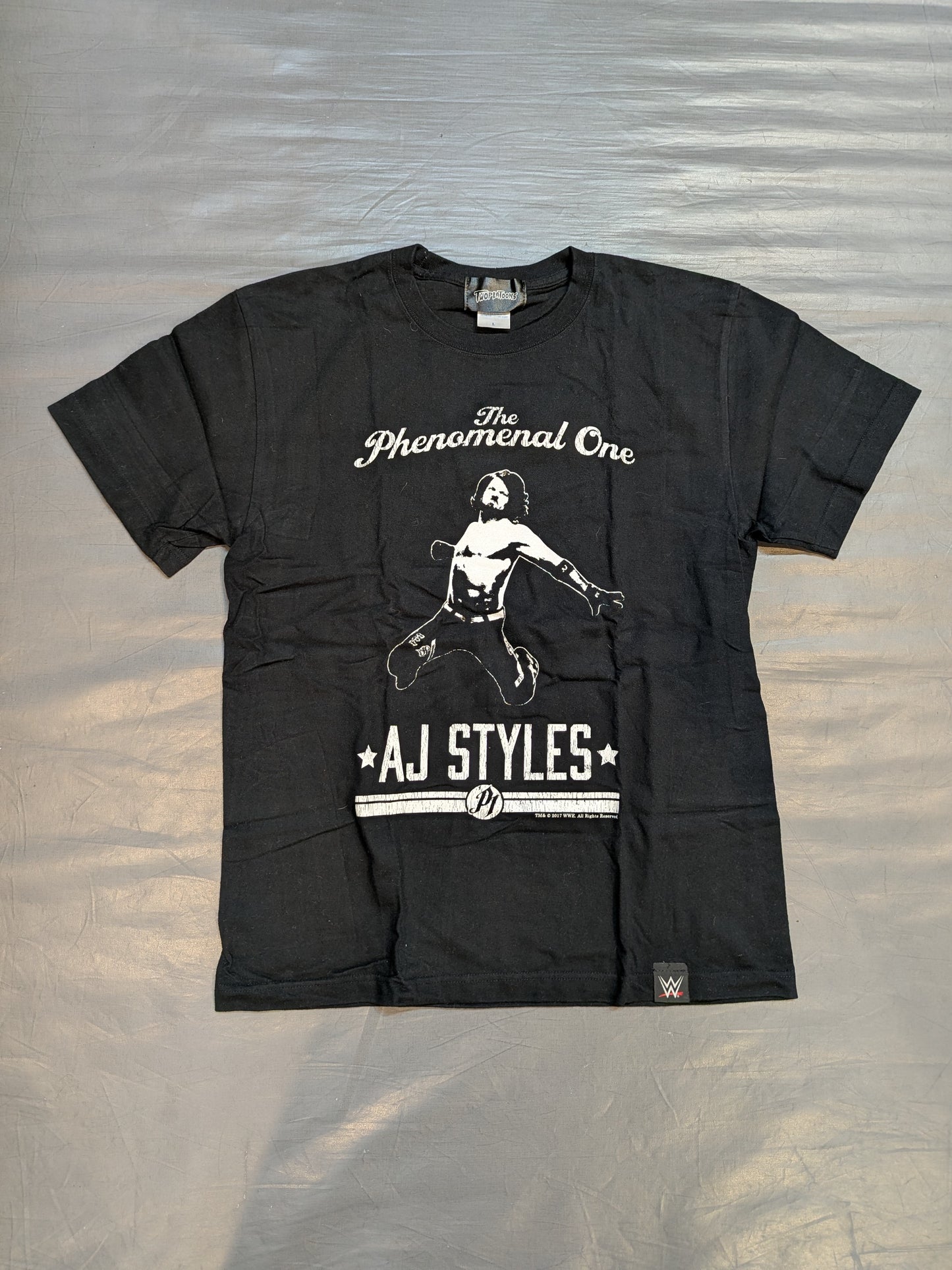 AJ Styles ×TWOPLATOONS Collaboration T-Shirts (5) (WWE (2017) / Black × White)