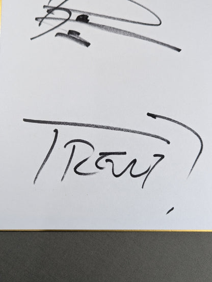 ★ Roppongi Weiss ★ Rocky Romero & Valletta (King of Pro-wrestling only) Shikishi ( Autograph board ) )