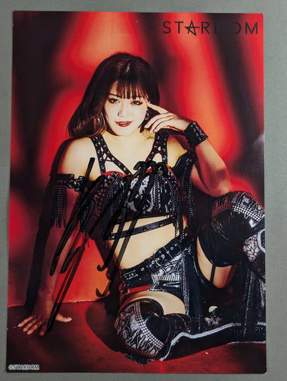 Suzu Suzuki  hand signed autograph  Starda Mu Pro-Photo (C-3)