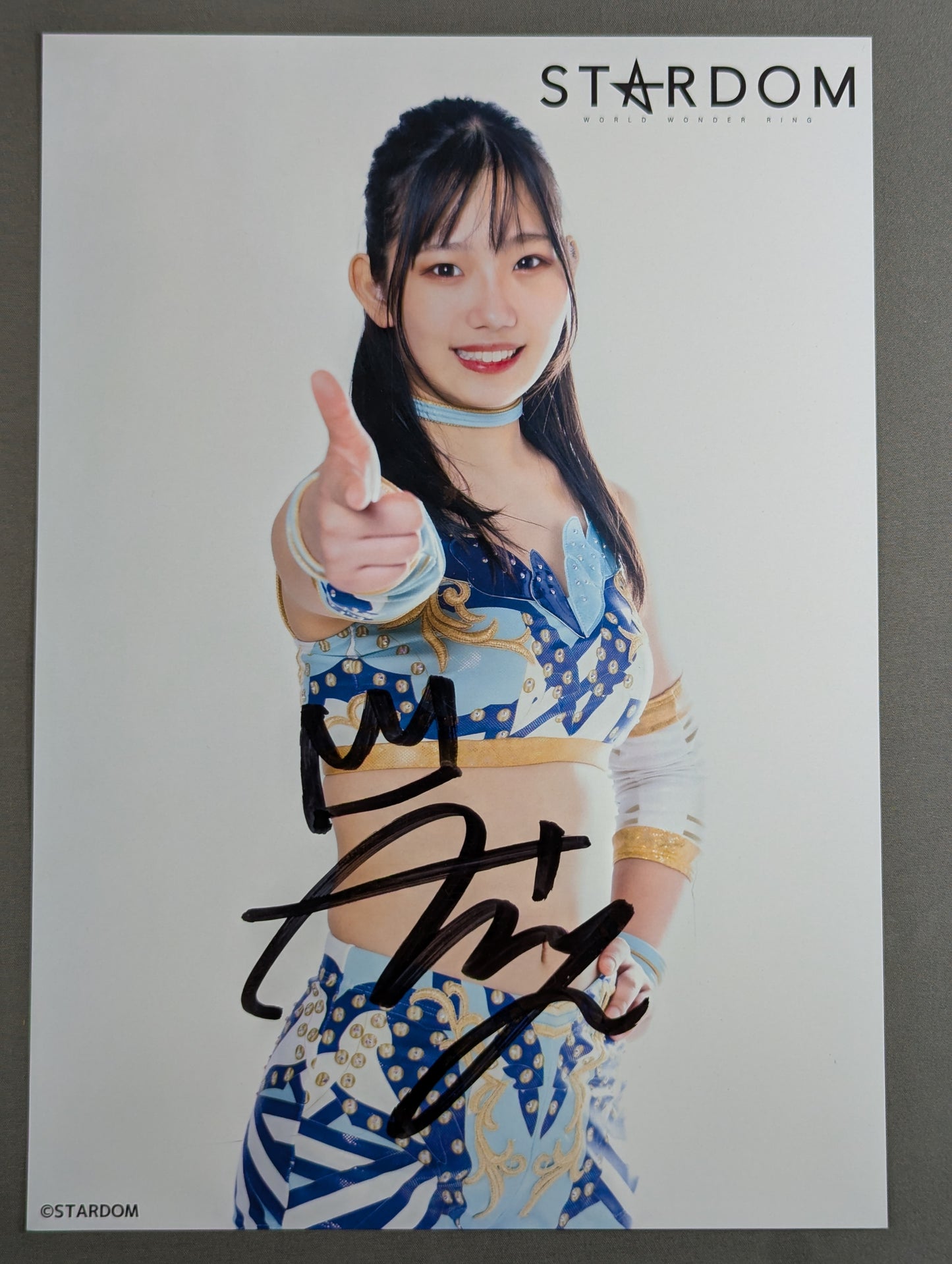 Miyu Amasaki  hand signed autograph  Starda Mu Pro-Photo (L-9)