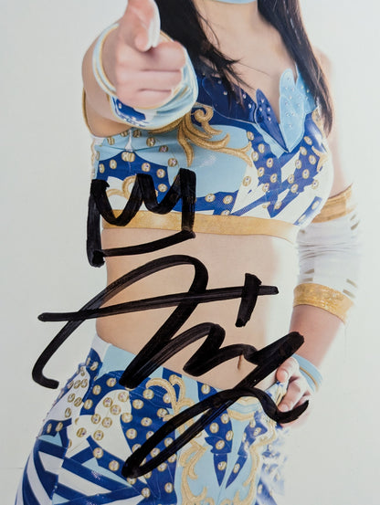 Miyu Amasaki  hand signed autograph  Starda Mu Pro-Photo (L-9)