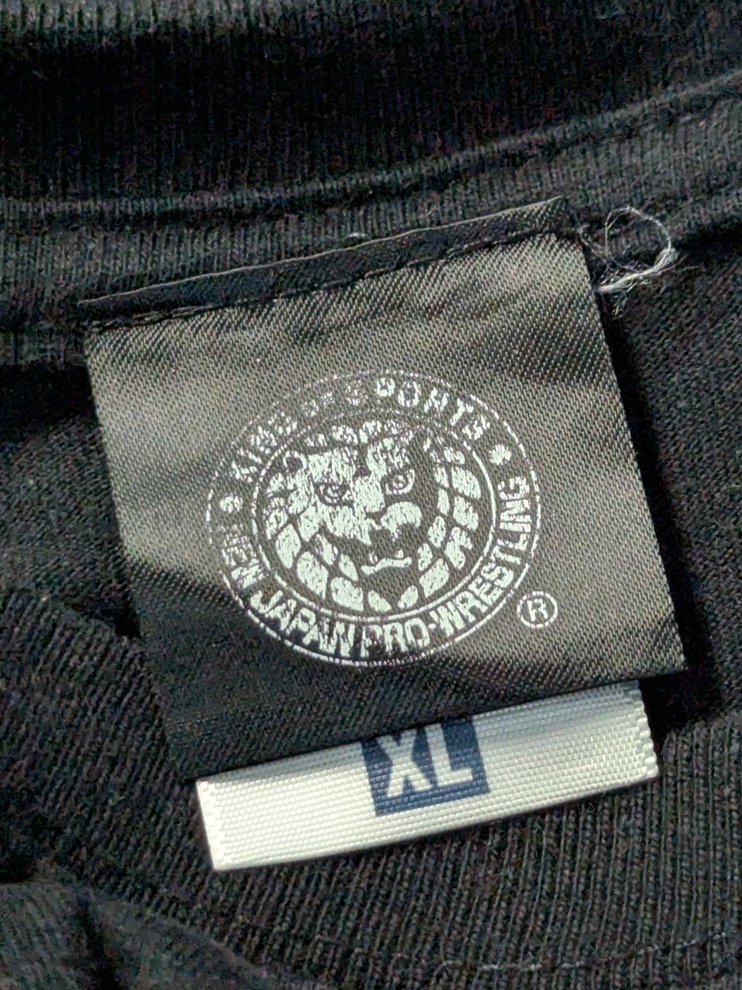 L.I.J× LONDON T-shirt