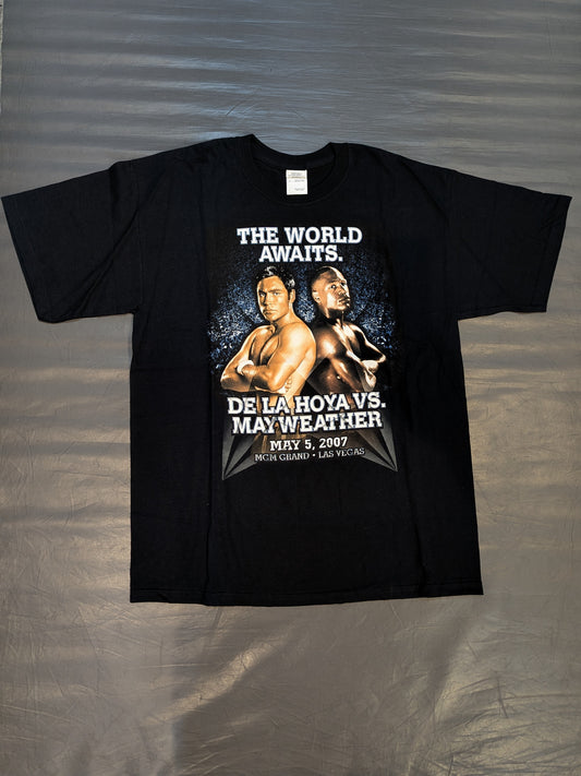 May 5, 2007 Oscar De La Hoya vs. Floyd Mayweather Picture T-Shirt (Black)