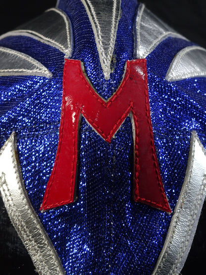 Mil Mascaras 