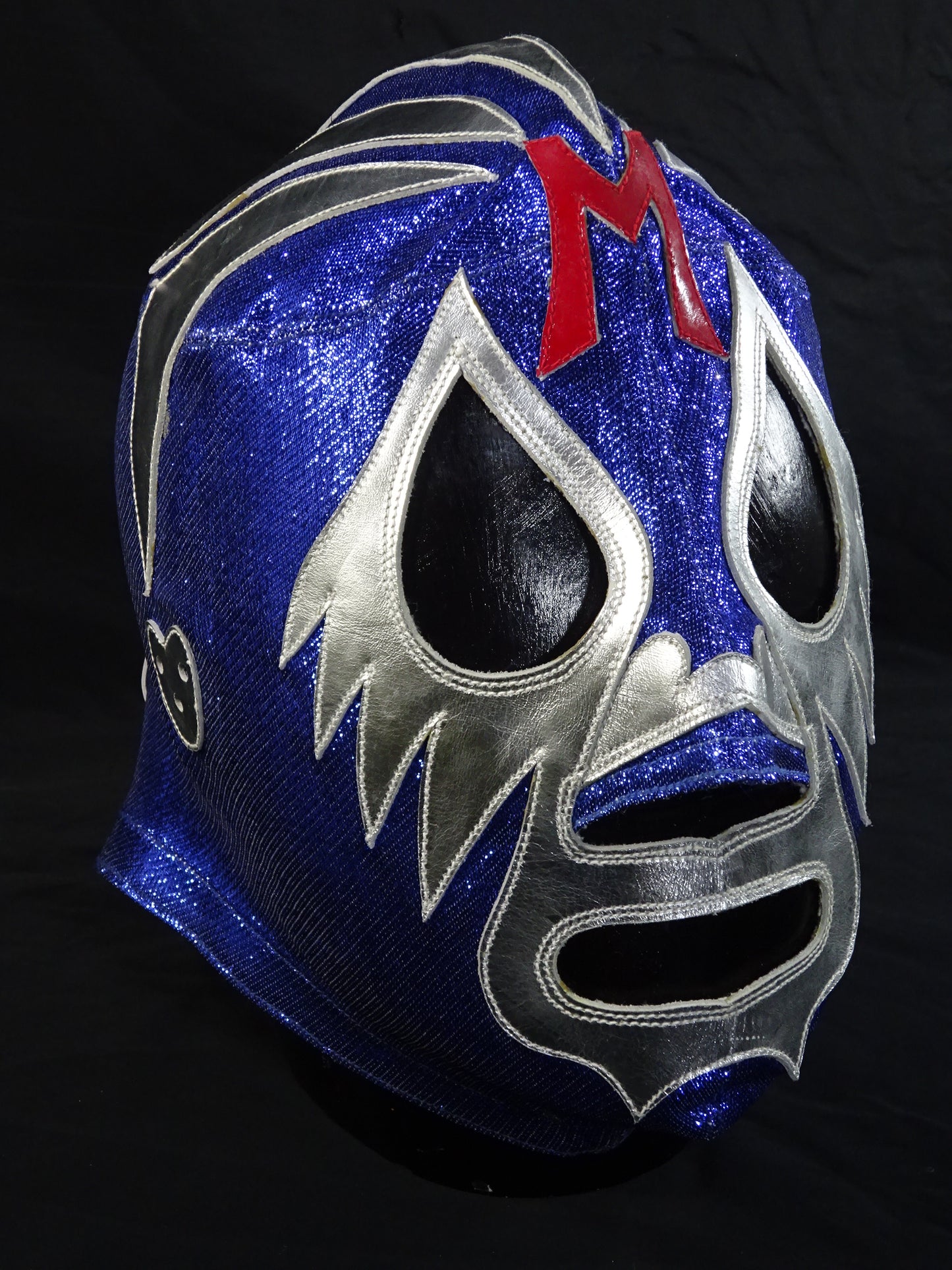 Mil Mascaras 