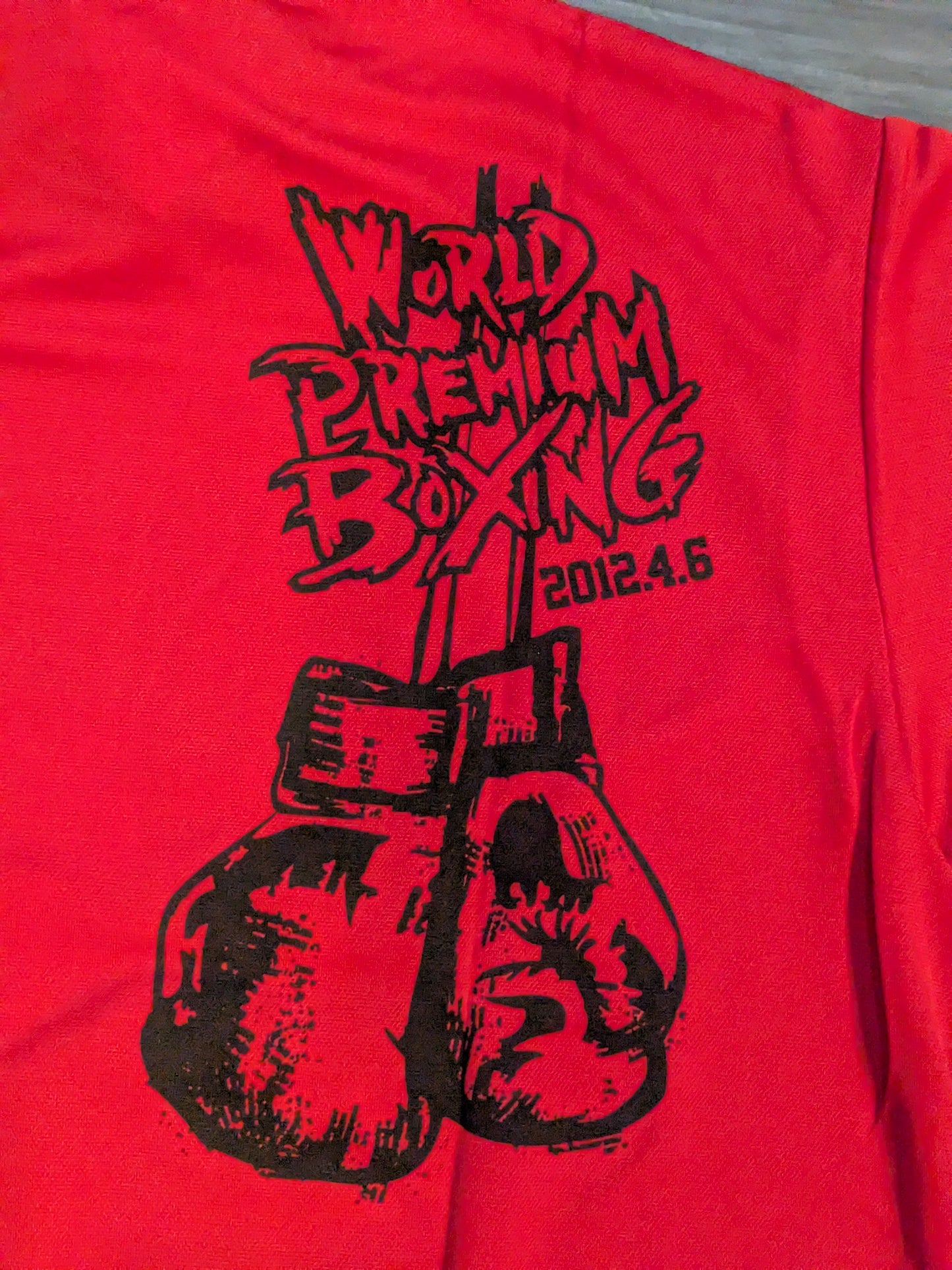2012年4月6日 WORLD PREMIUM BOXING ピクチャードライTシャツ①(レッド)