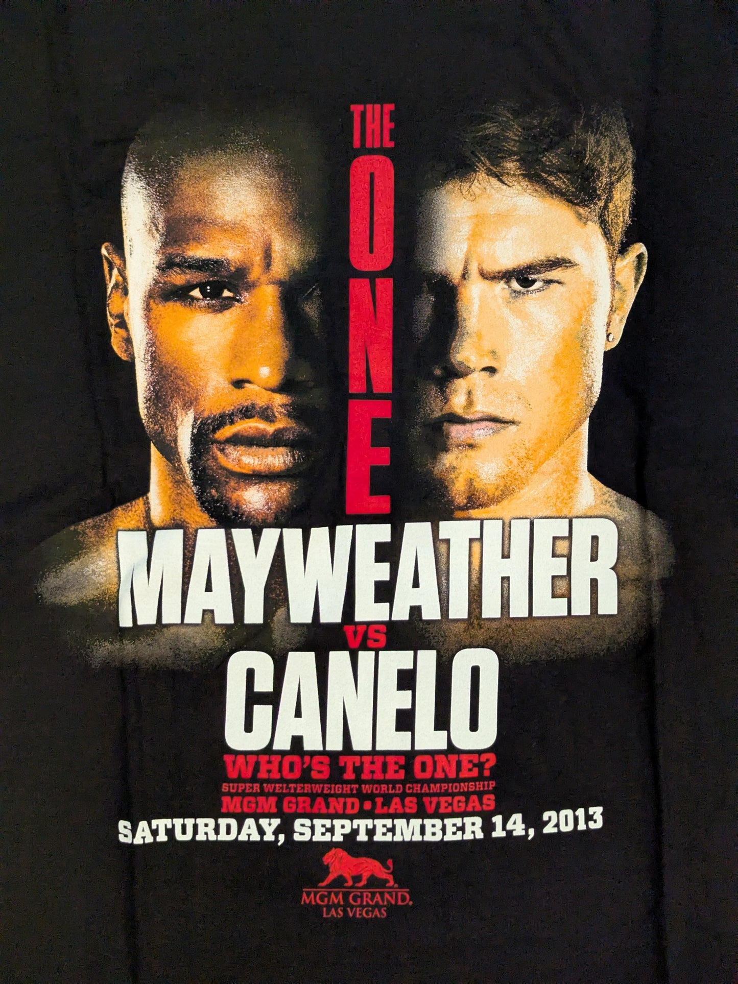 September 14, 2013 Floyd Mayweather vs. Saul "Canelo" Alvarez Picture T-Shirt (1) (Black)