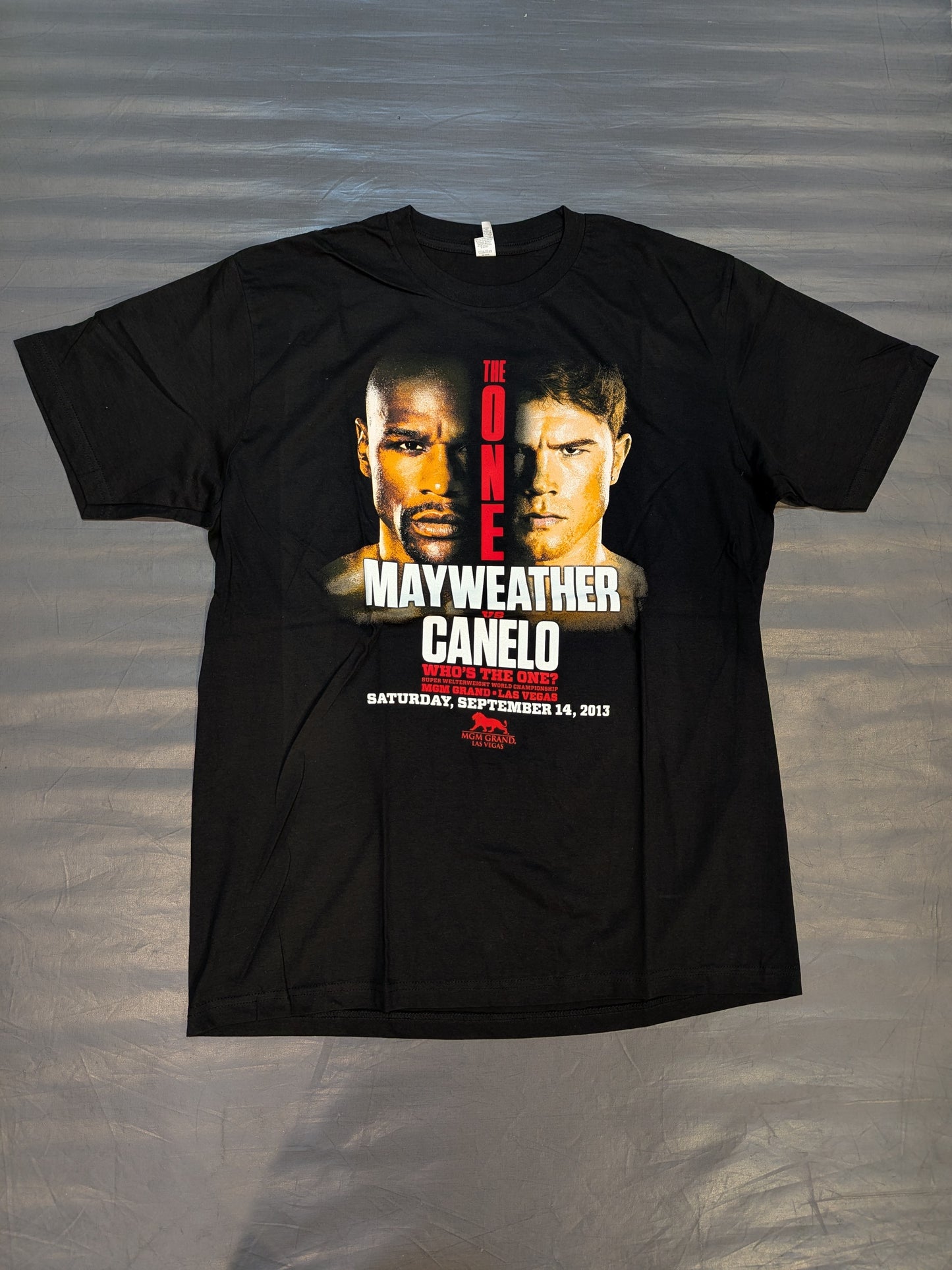 September 14, 2013 Floyd Mayweather vs. Saul "Canelo" Alvarez Picture T-Shirt (2) (Black)