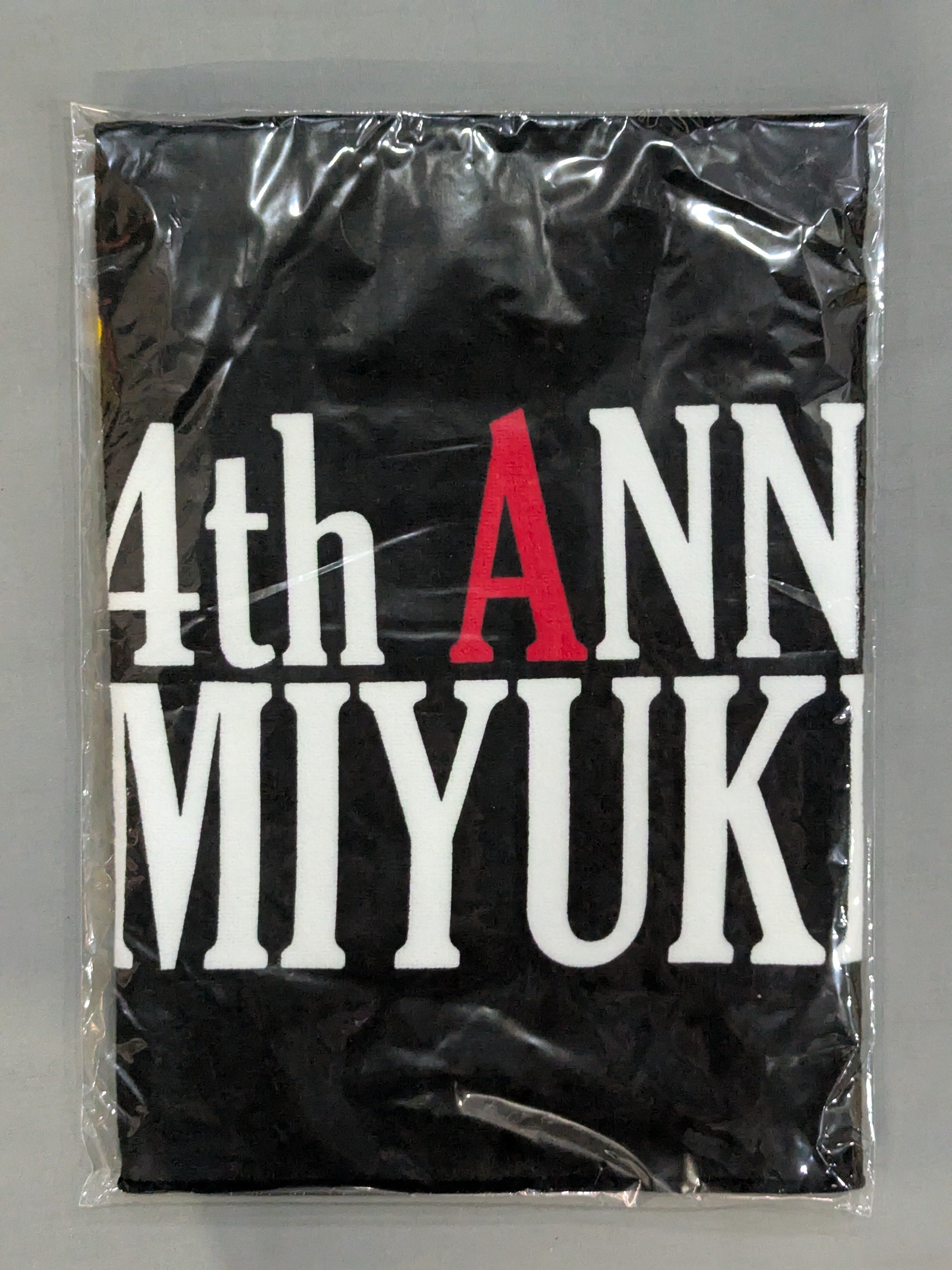 高瀬みゆき「4th ANNIVERSARY」フェイスタオル – 闘道館