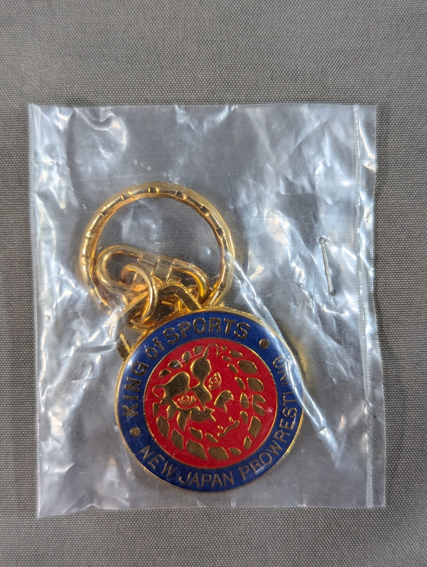 New Japan Pro Wrestling  Lion Mark  Keychain (1)