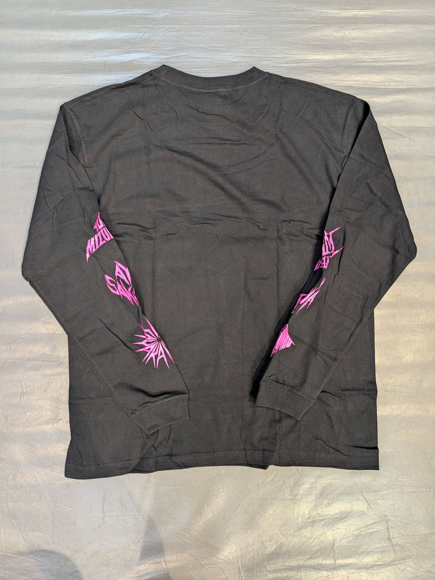 COSMIC ANGELS Illustrated Sleeve T-Shirt
